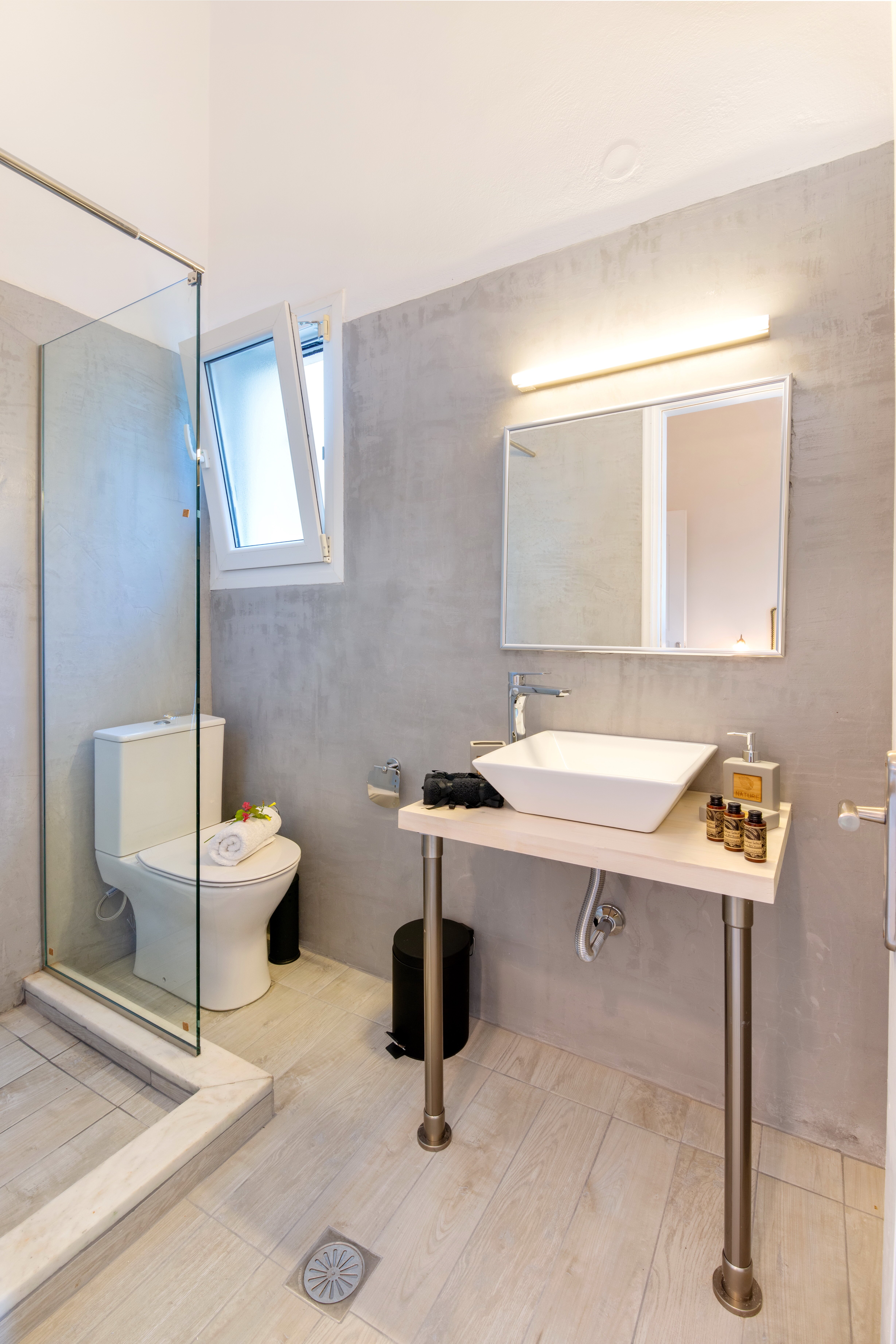 Ormos Beach House - Image 15