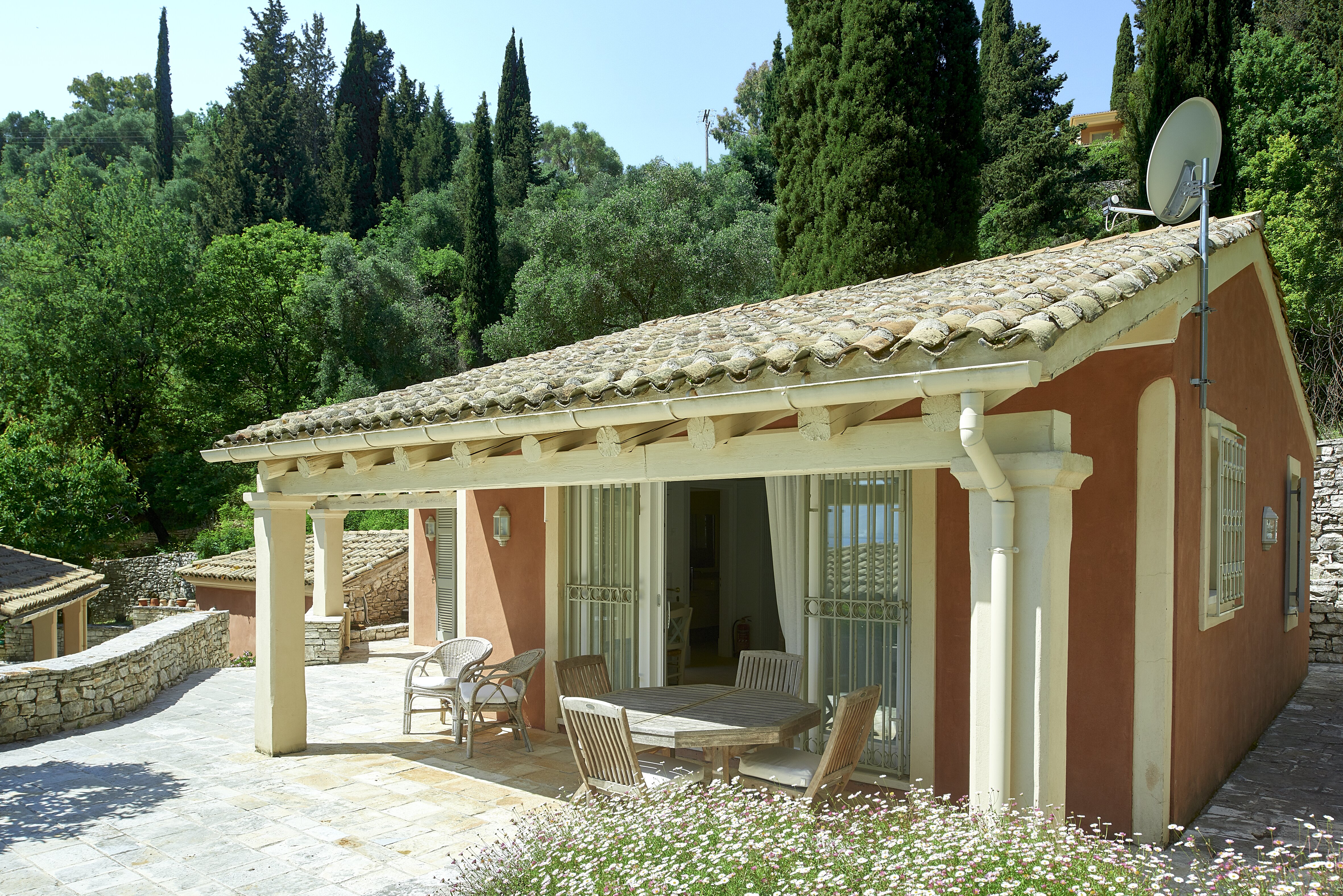 To Perivoli House - Image 13