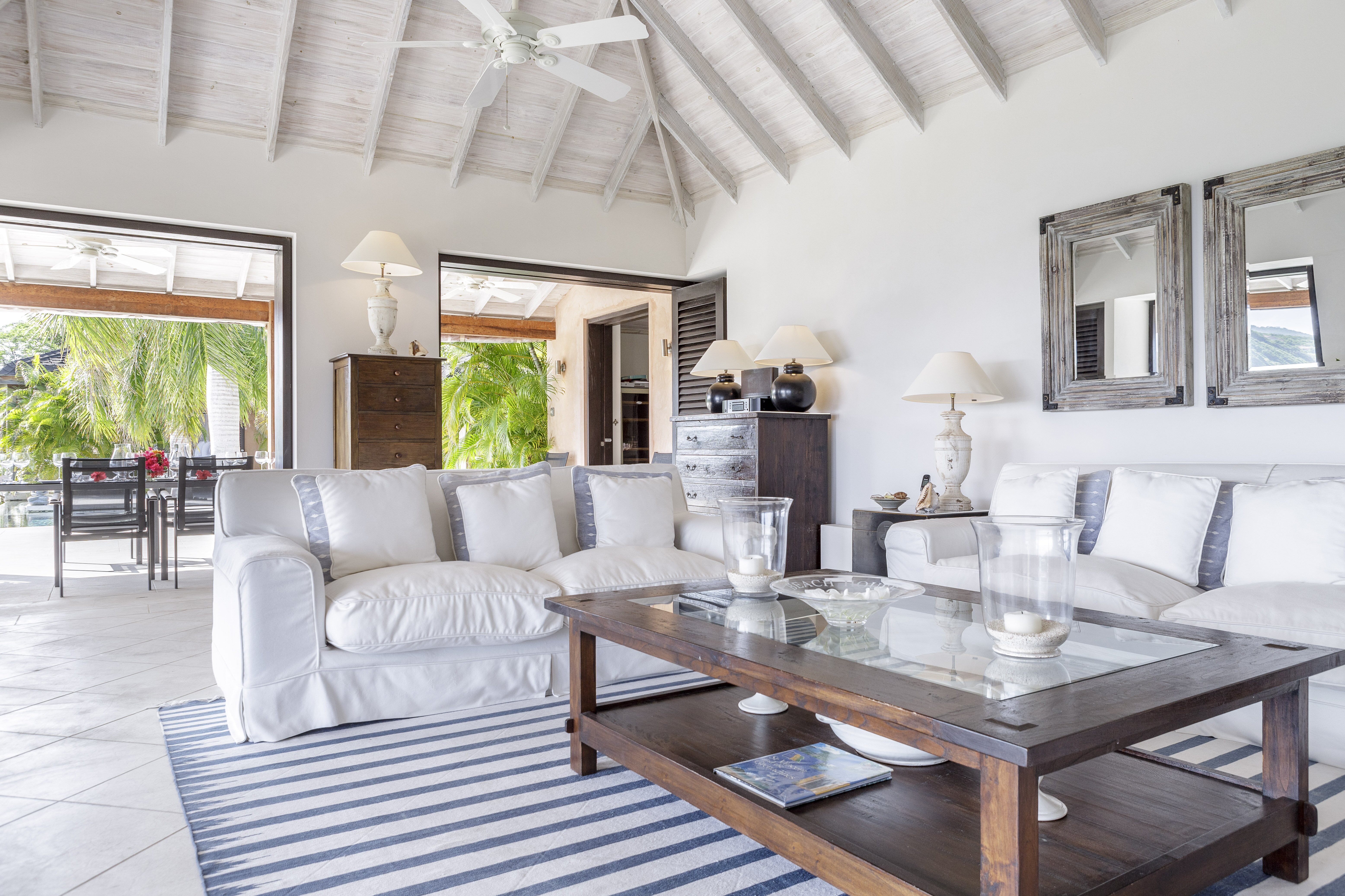 Macaroni Beach House - Image 13