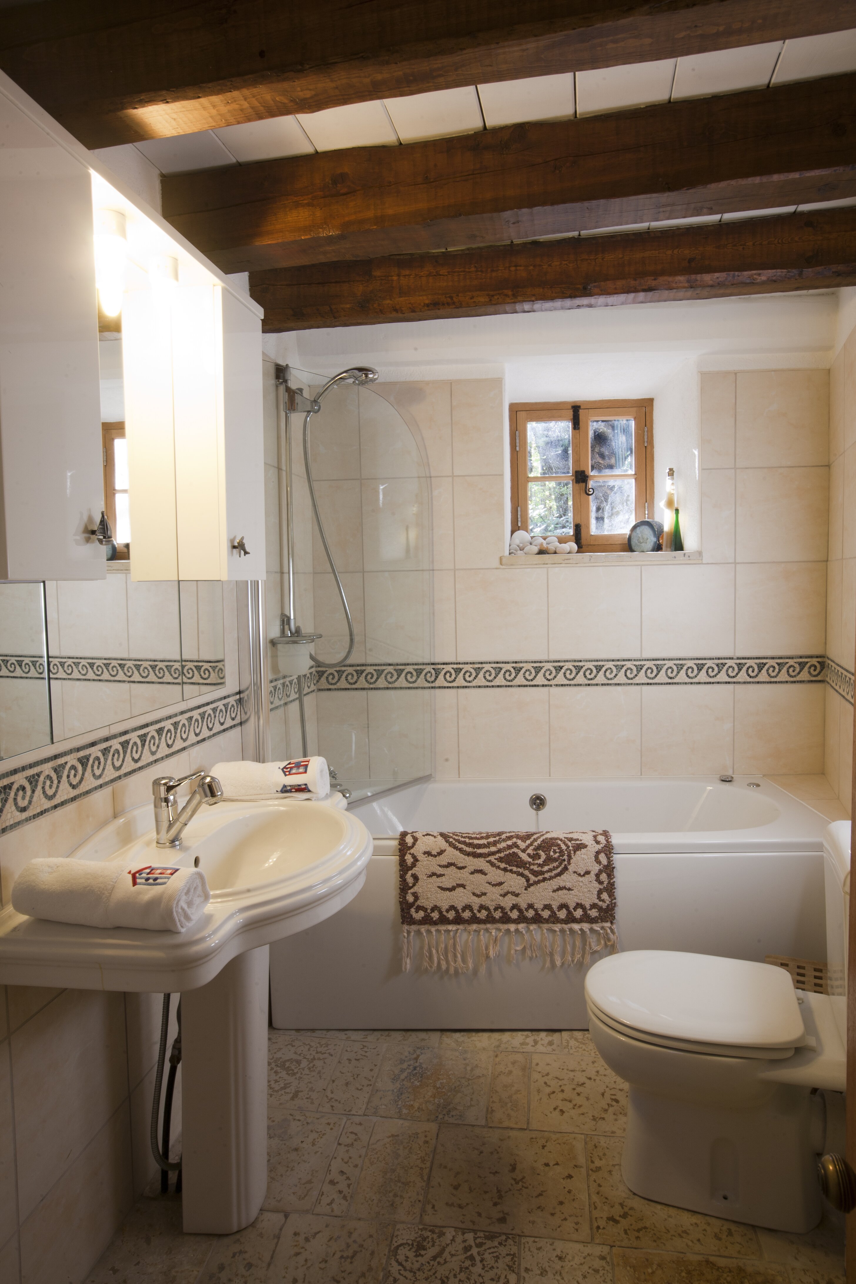 Olivestone House - Image 10