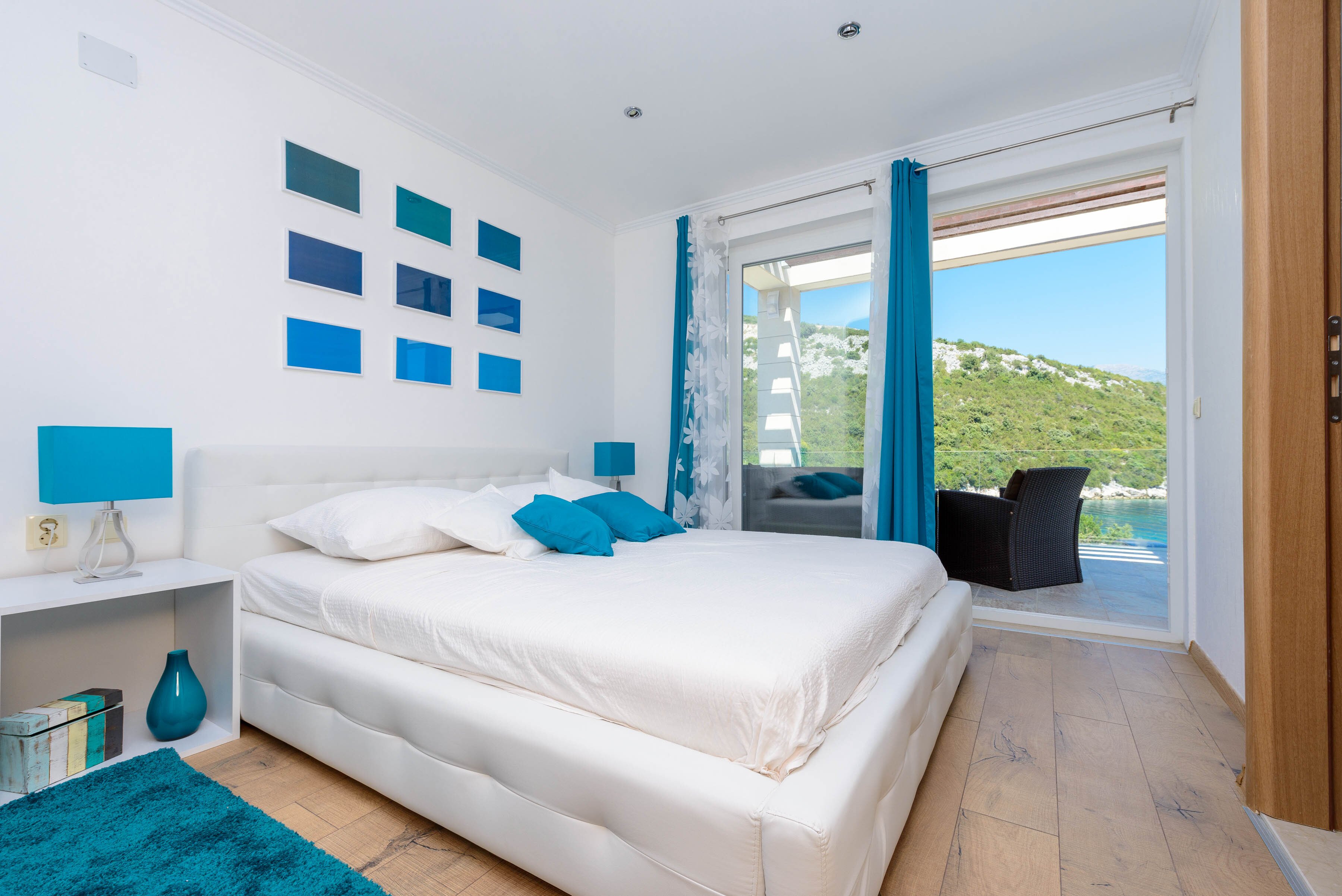 Crystal Cove - Image 8