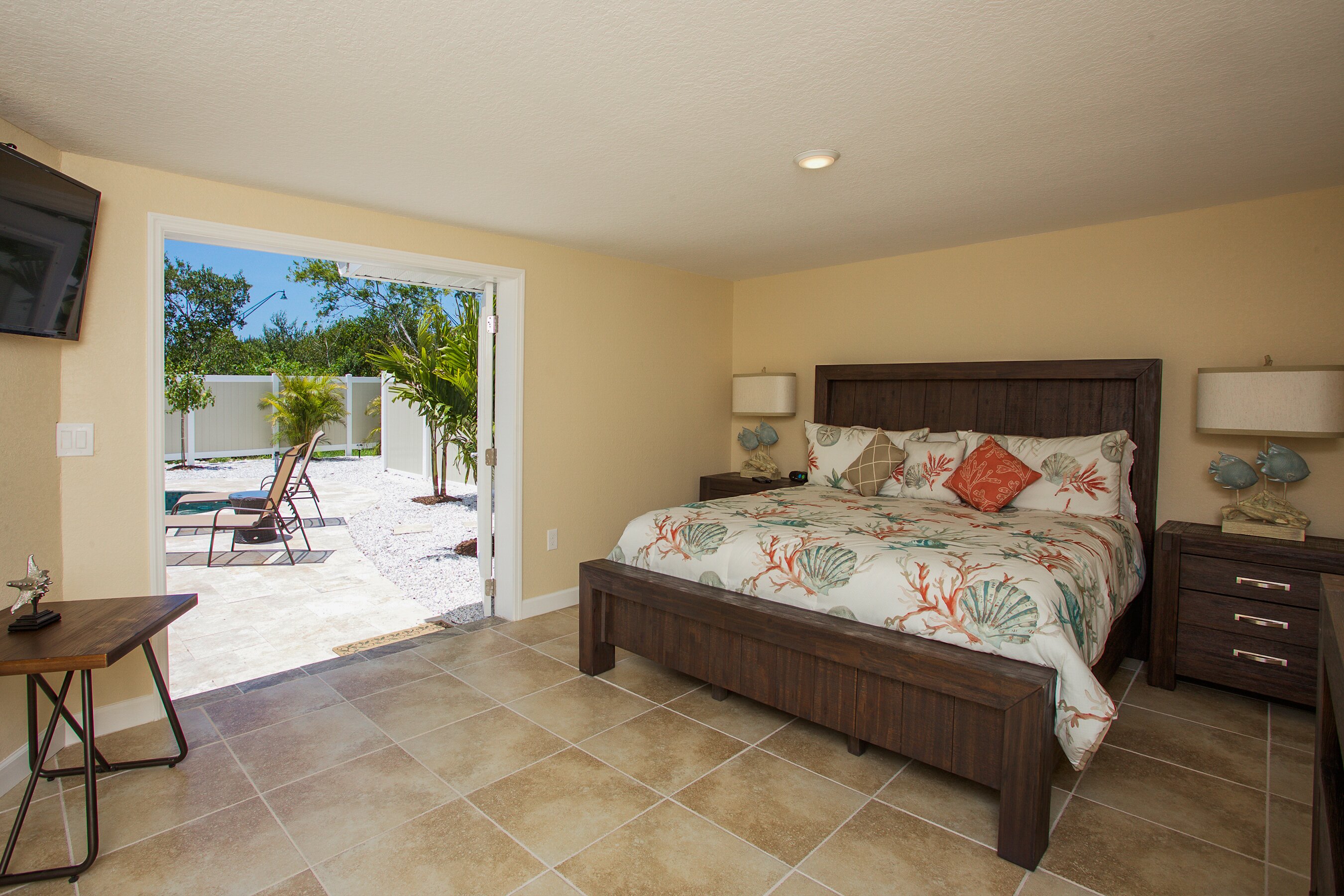 Honeyvine - Image 10