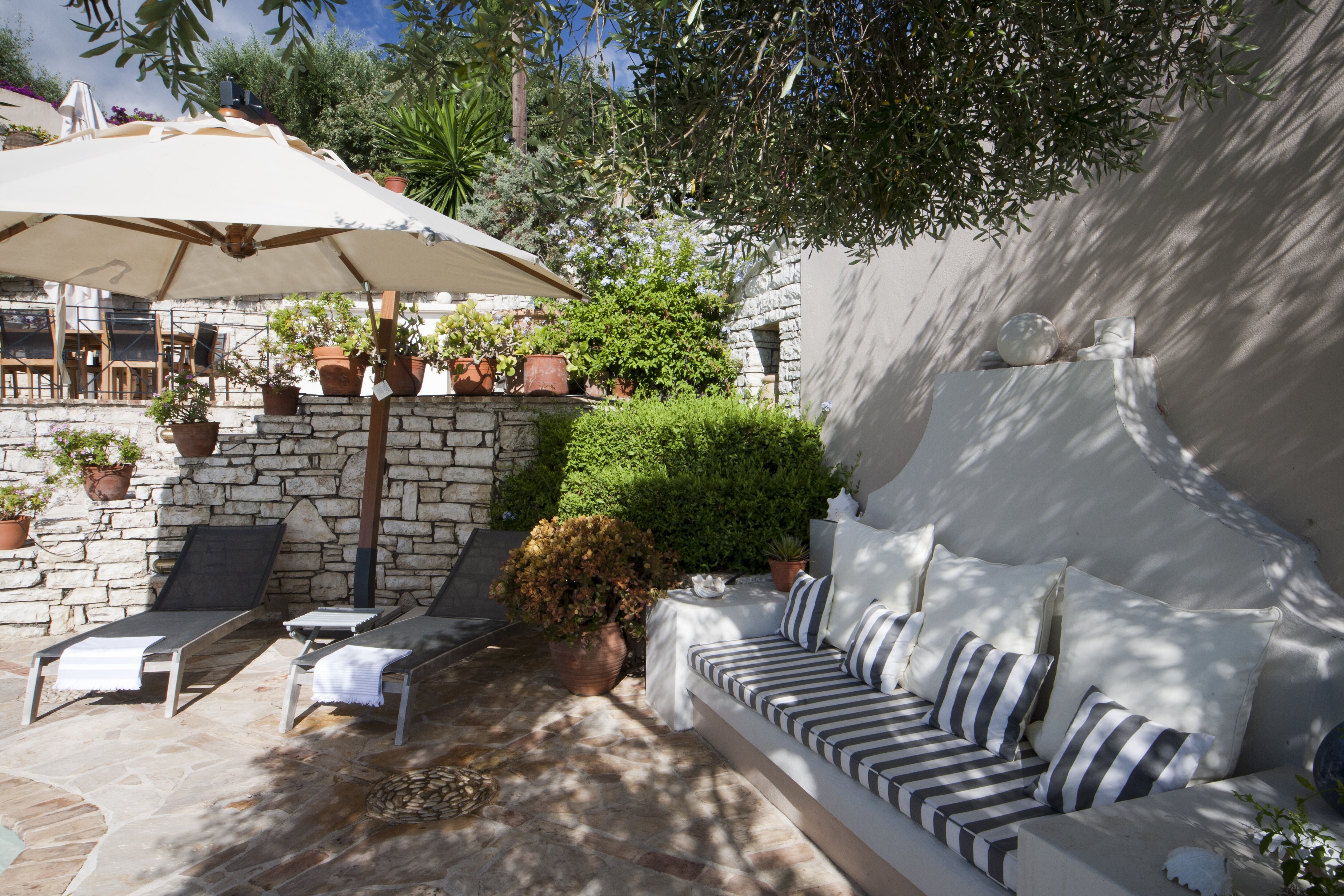 The Boat House - Image 5