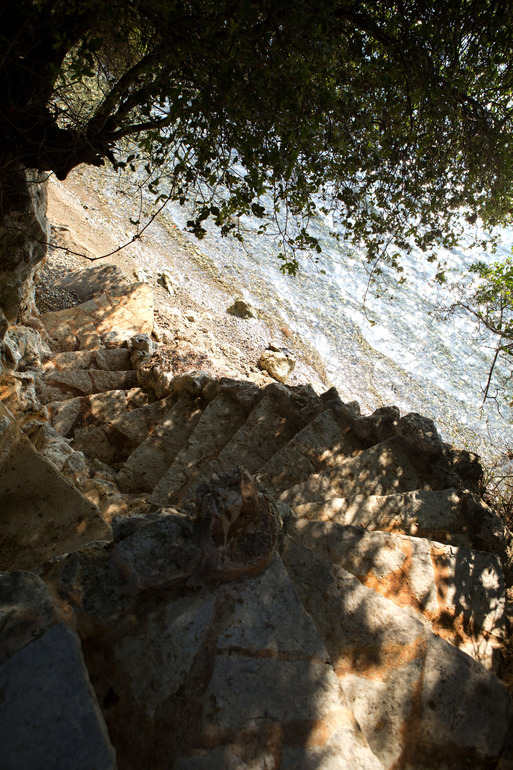 Water's Edge - Image 12