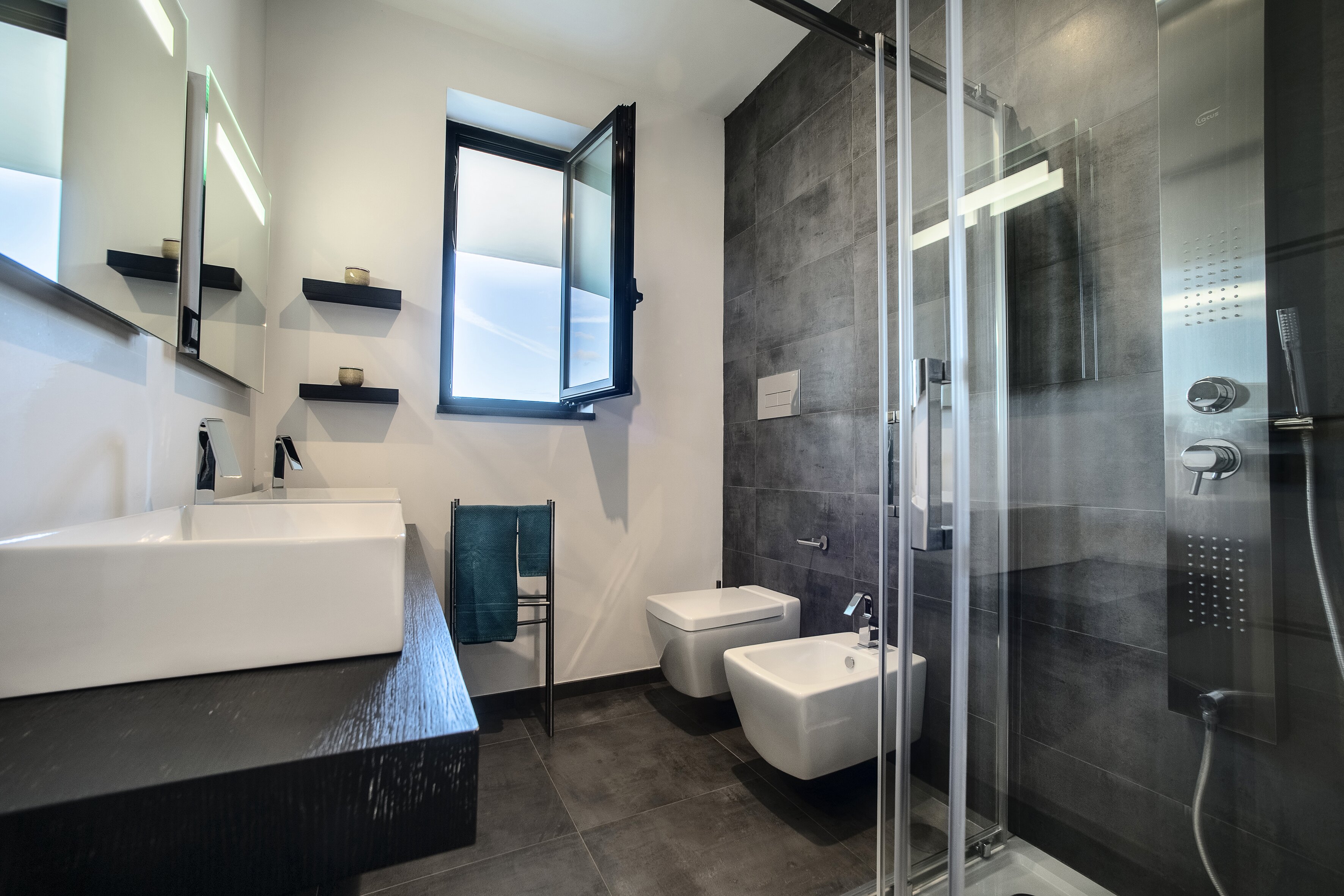 Tramonto sul Mare - Image 10