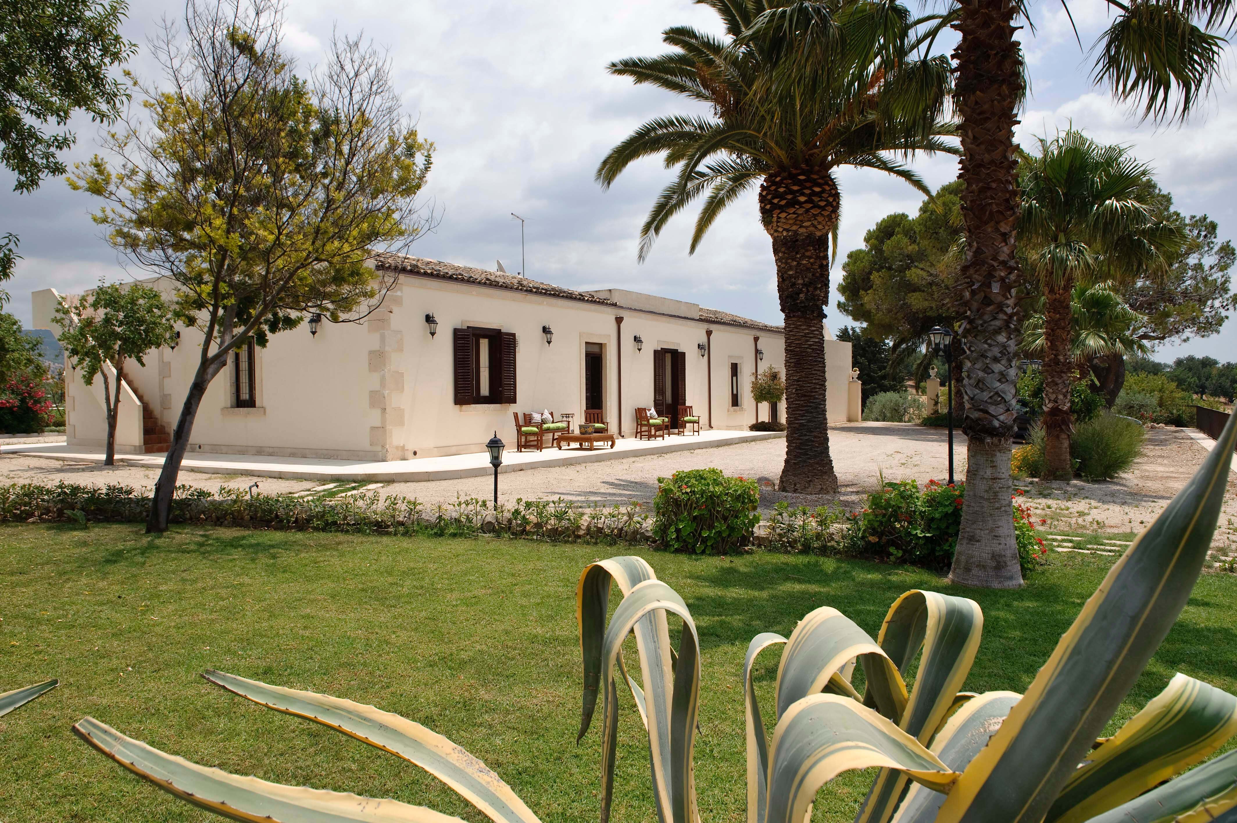 Villa Cozzo - Image 13