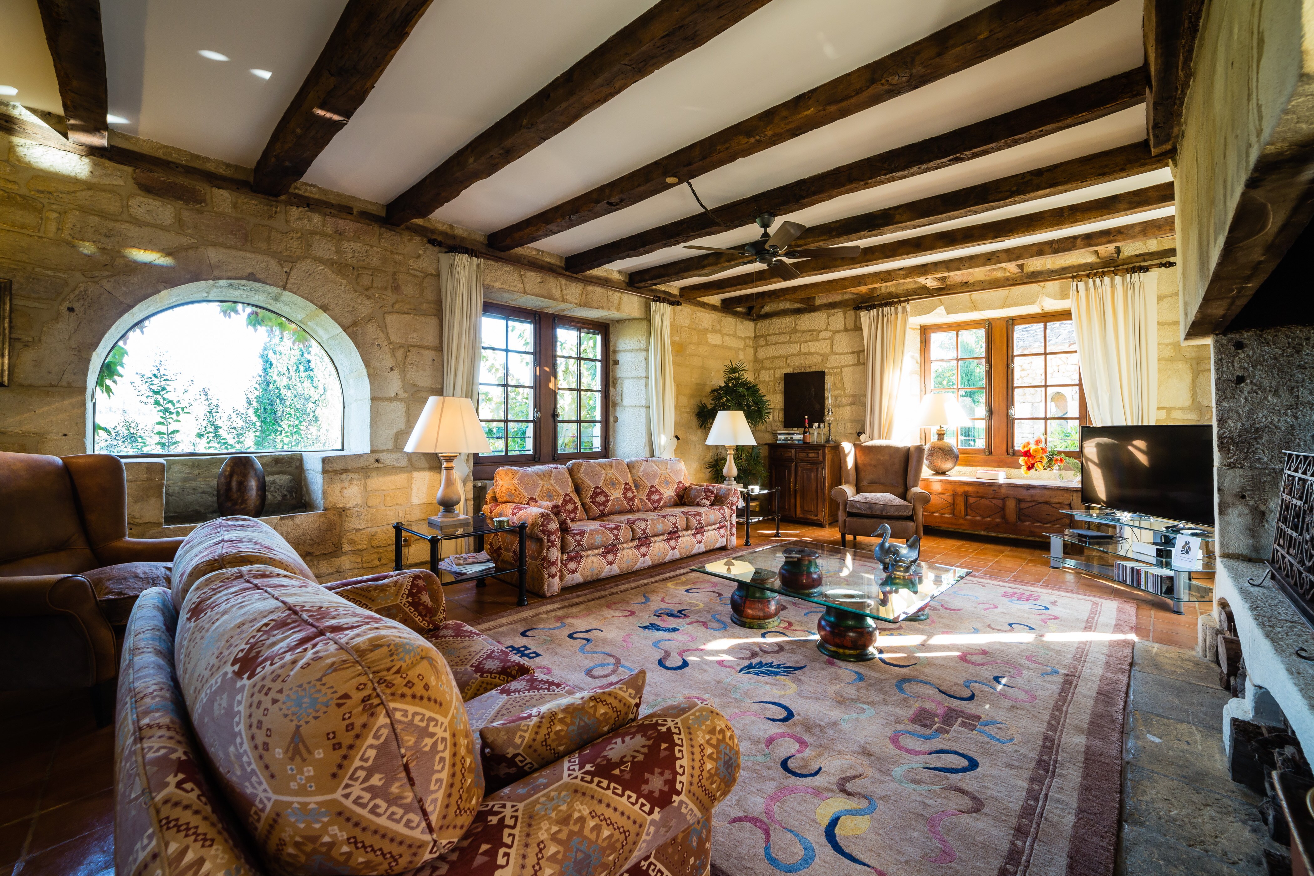 Le Village - Image 15