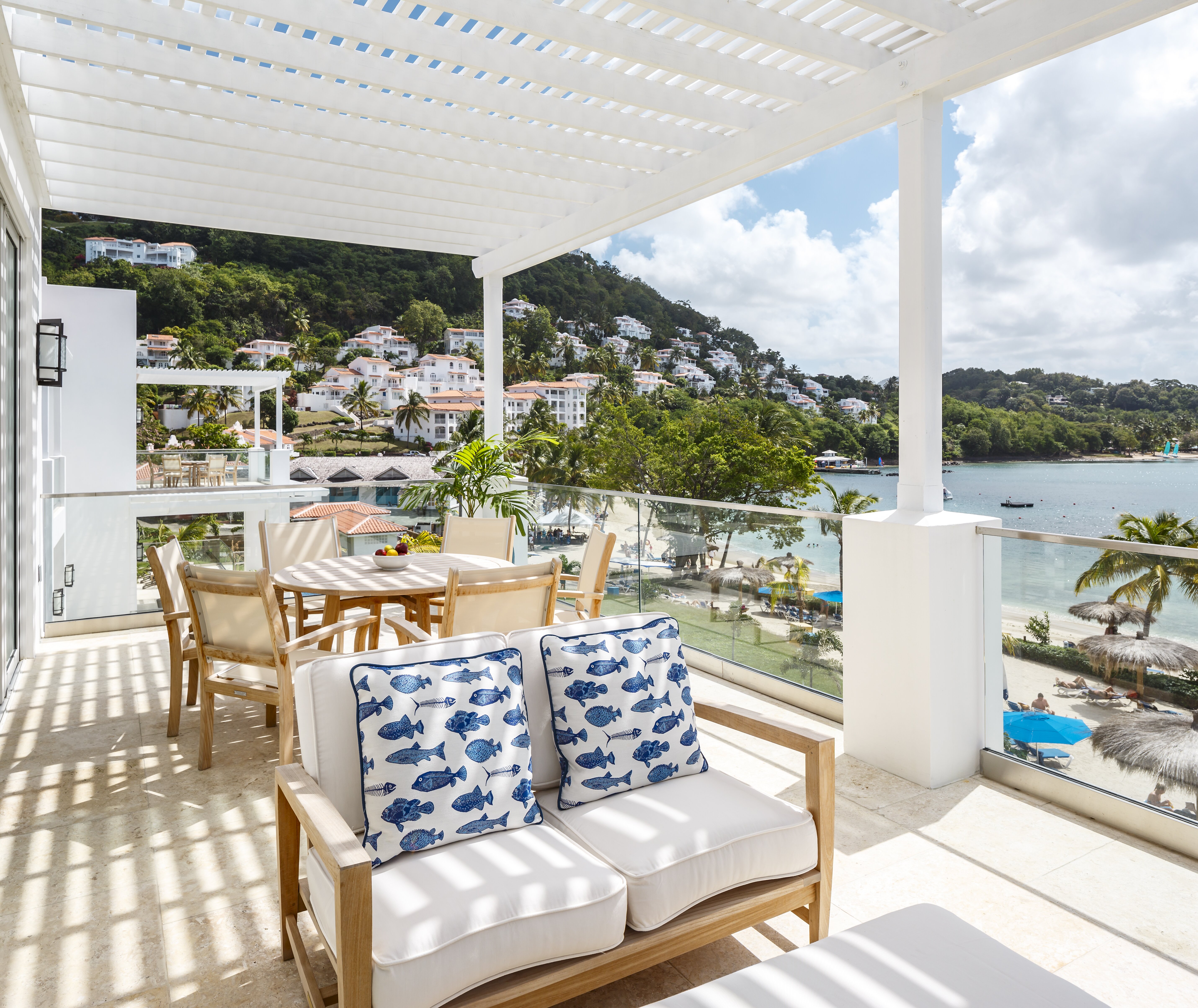Windjammer Luxury Beachfront Villa - 2BD - Image 6