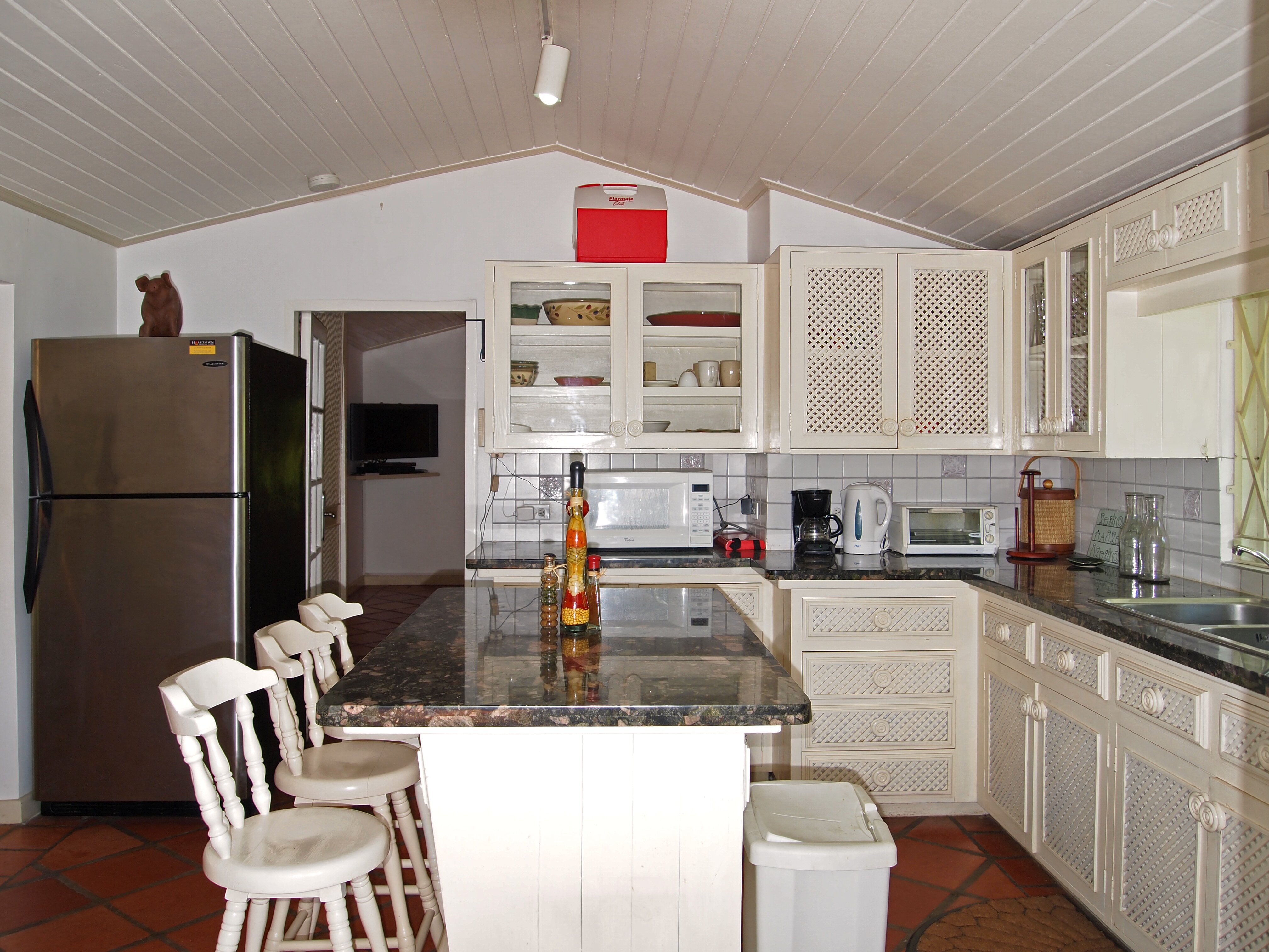 Little Seascape - Image 5