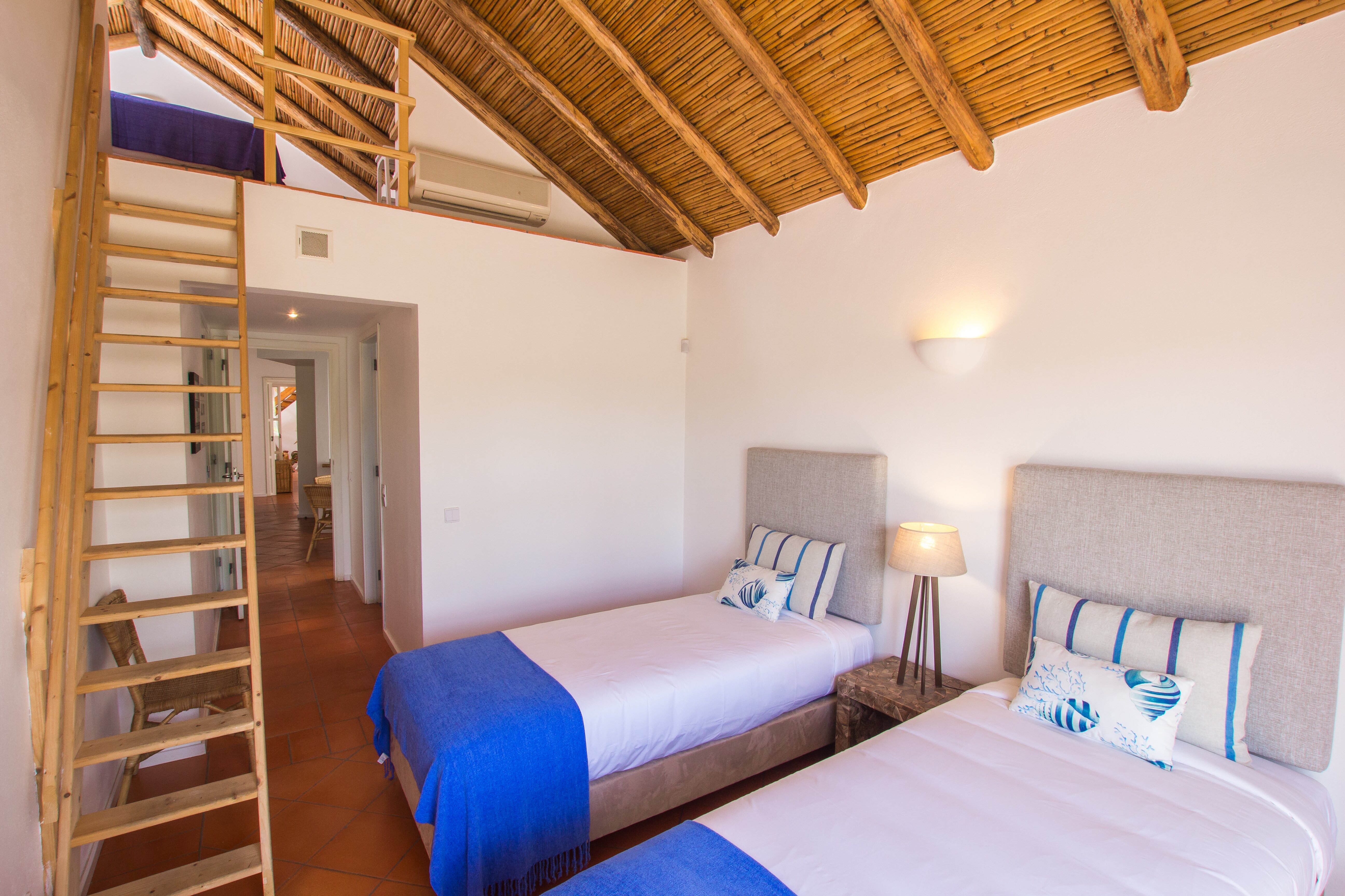 The Stone House - Image 20