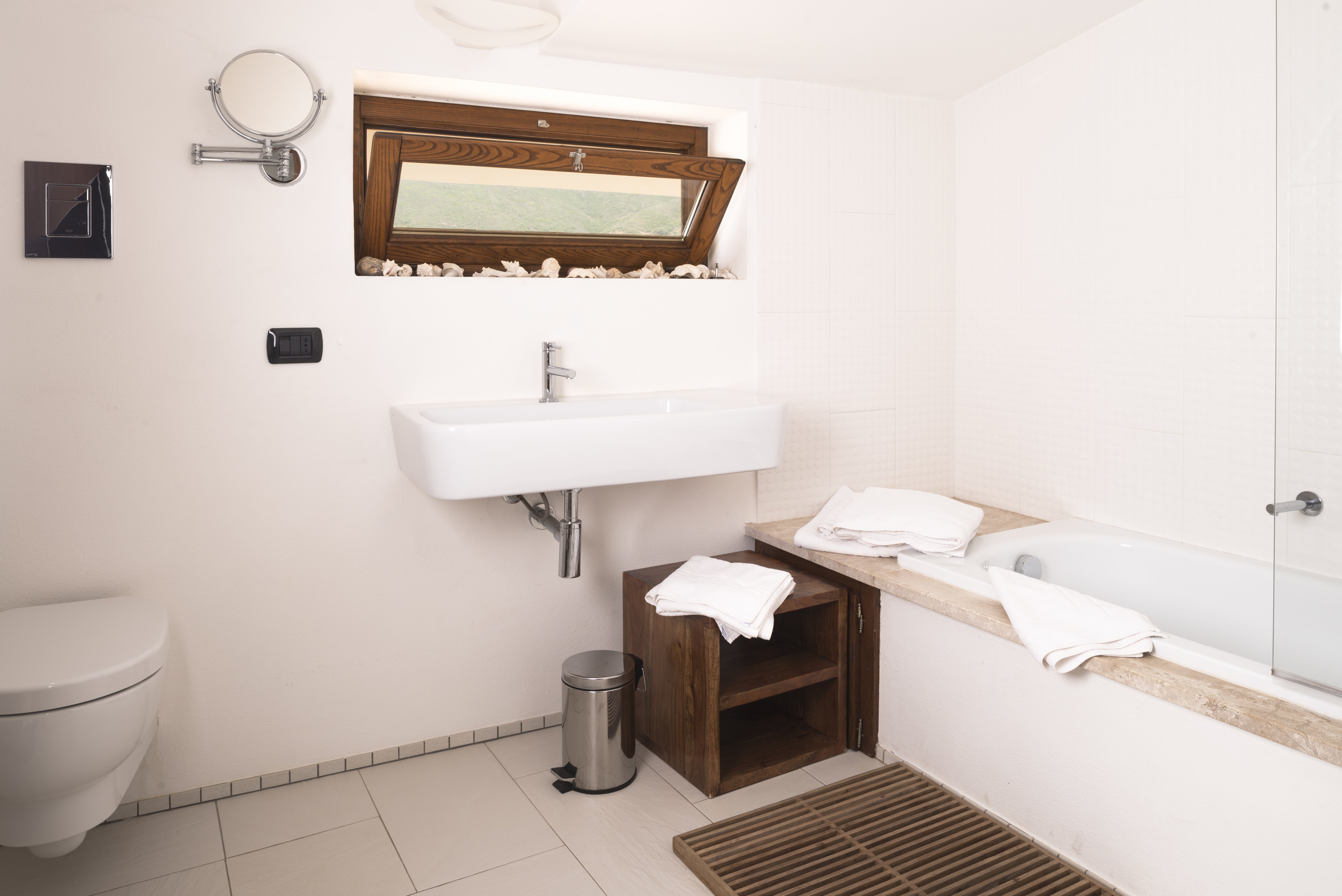 Beach Retreat - Image 20