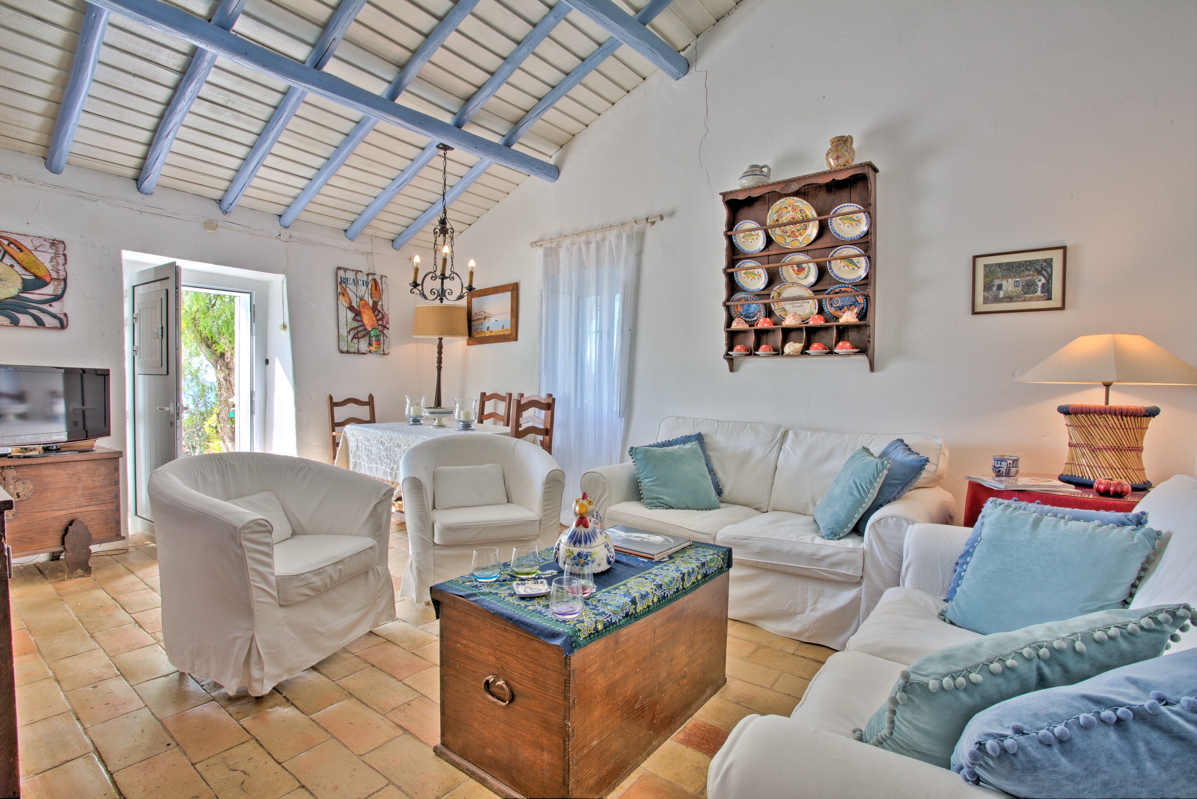 Sandy Bay Cottage - Image 6