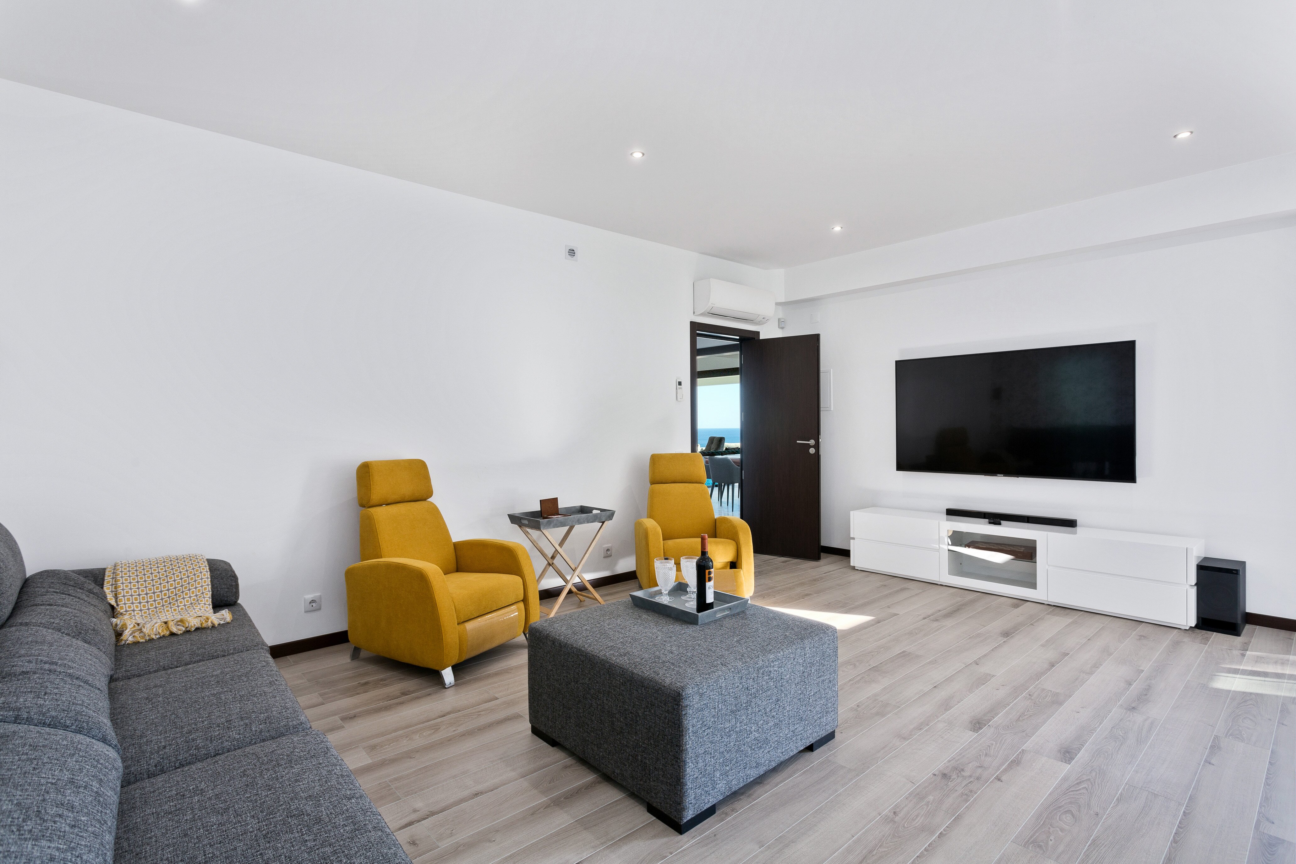 Harbour View - Image 17