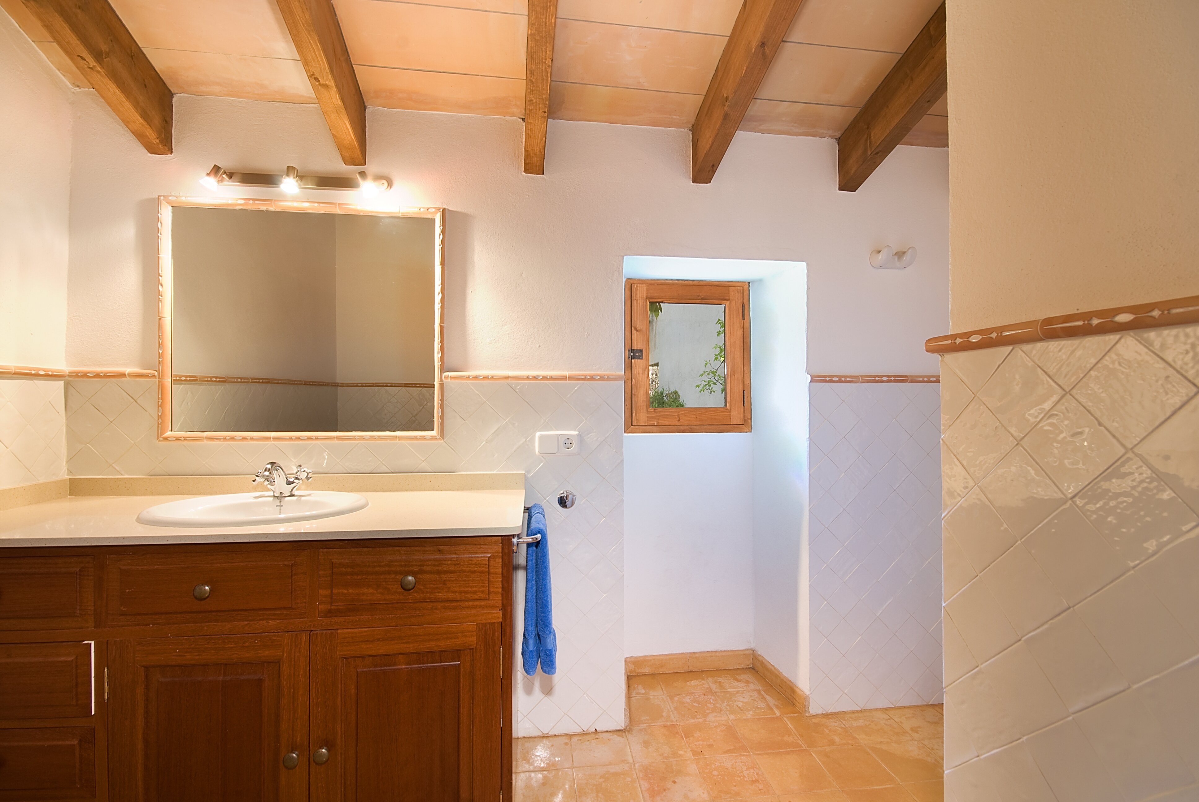 Ca'n Tulipan - Image 7