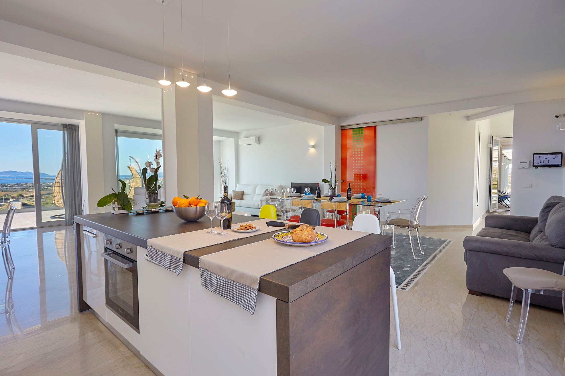 Islands View - Image 4