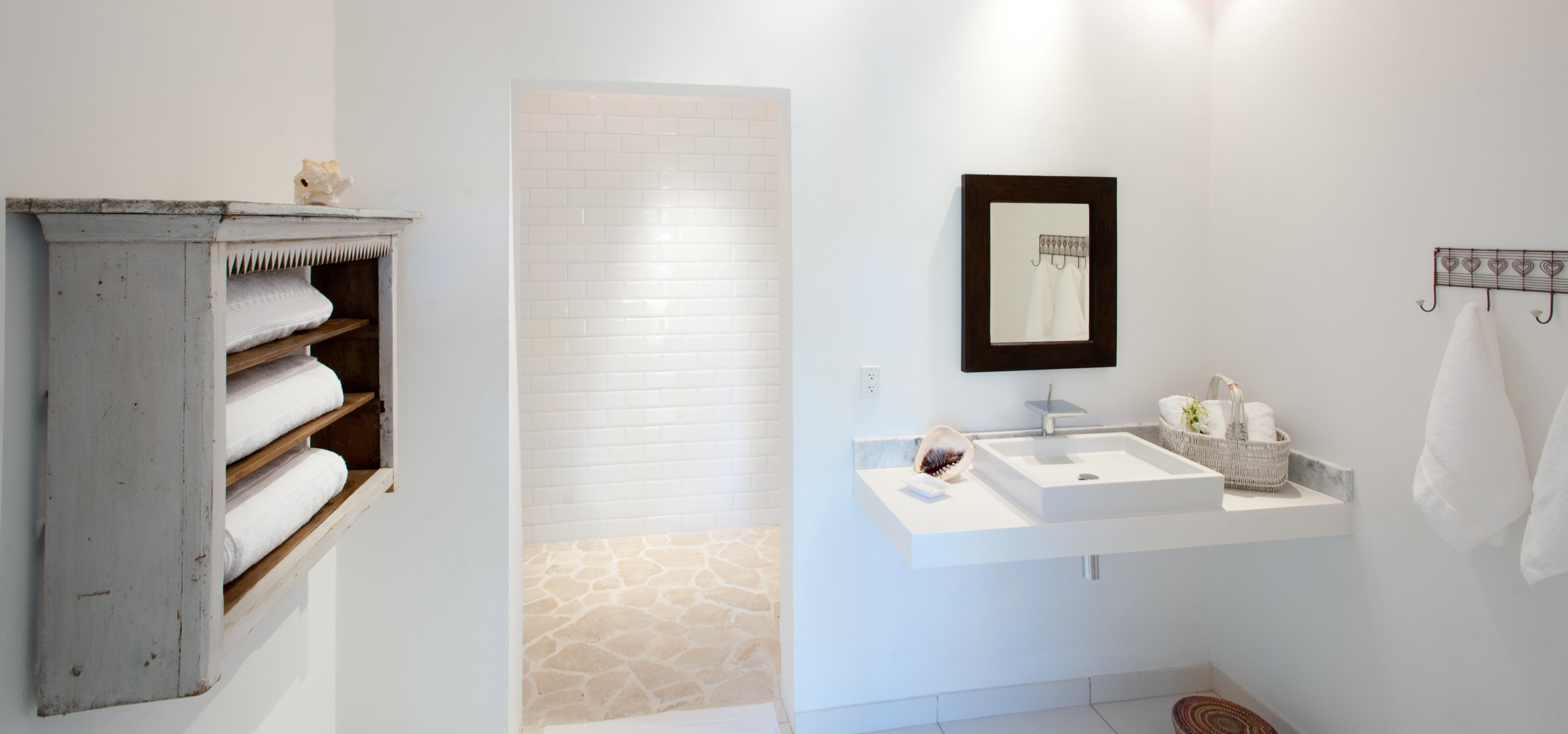 Palm Point - Image 17