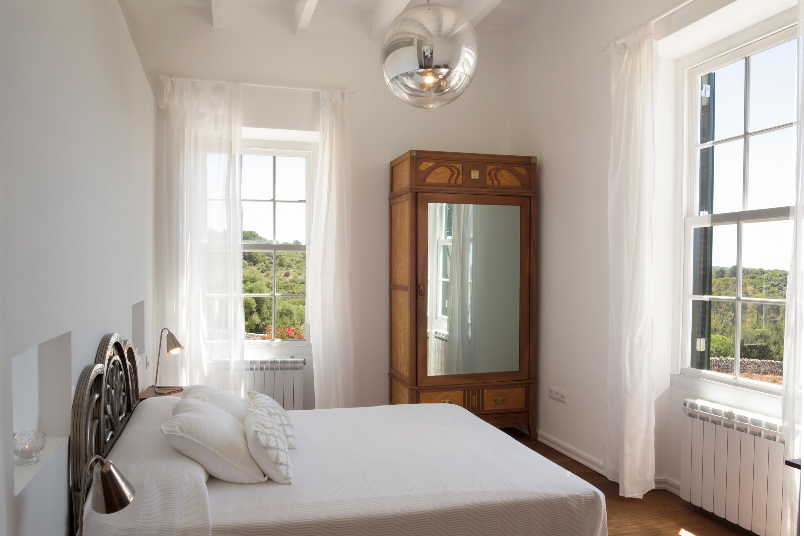 Es Castellet - Image 18