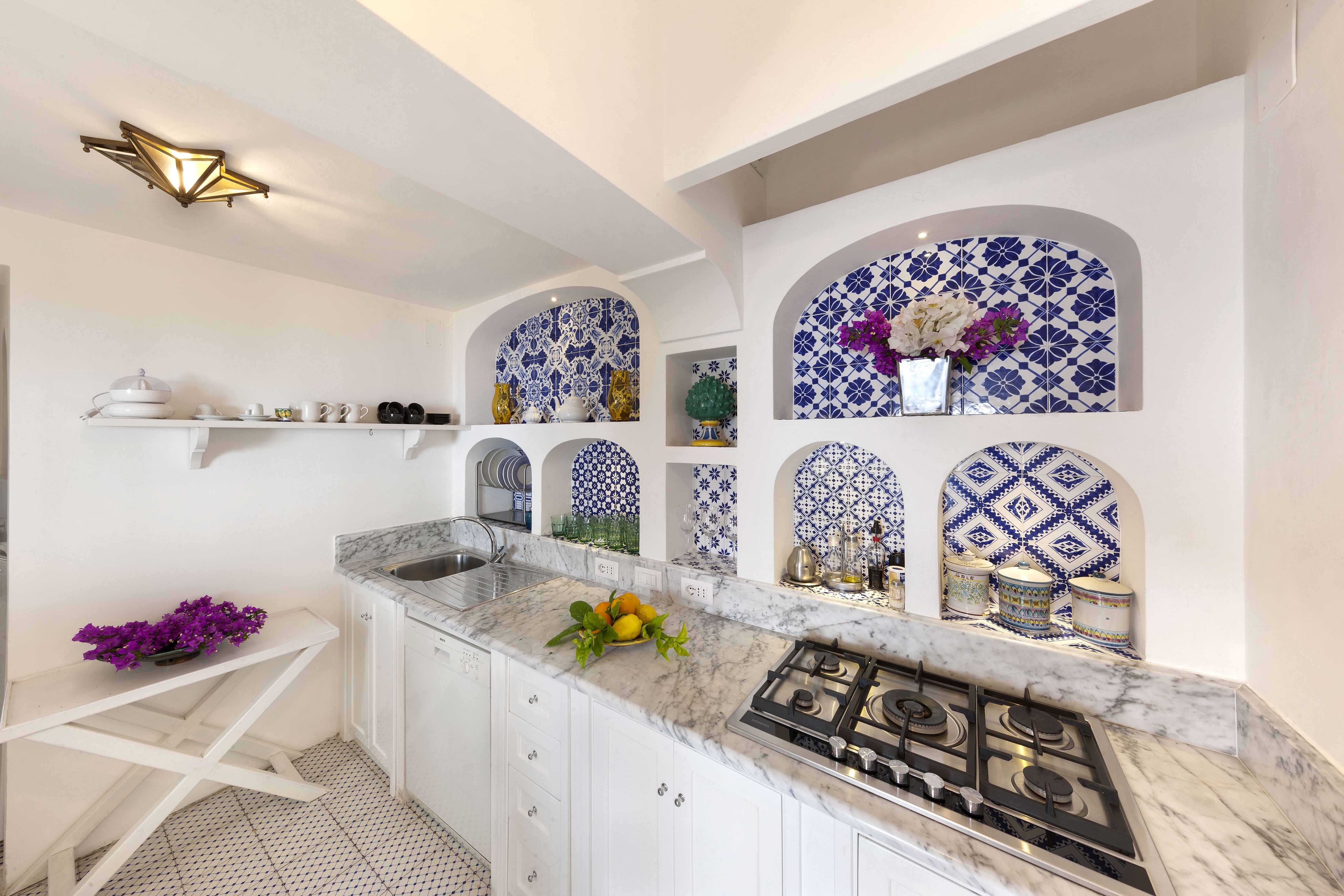 Bella Rosa - Image 4