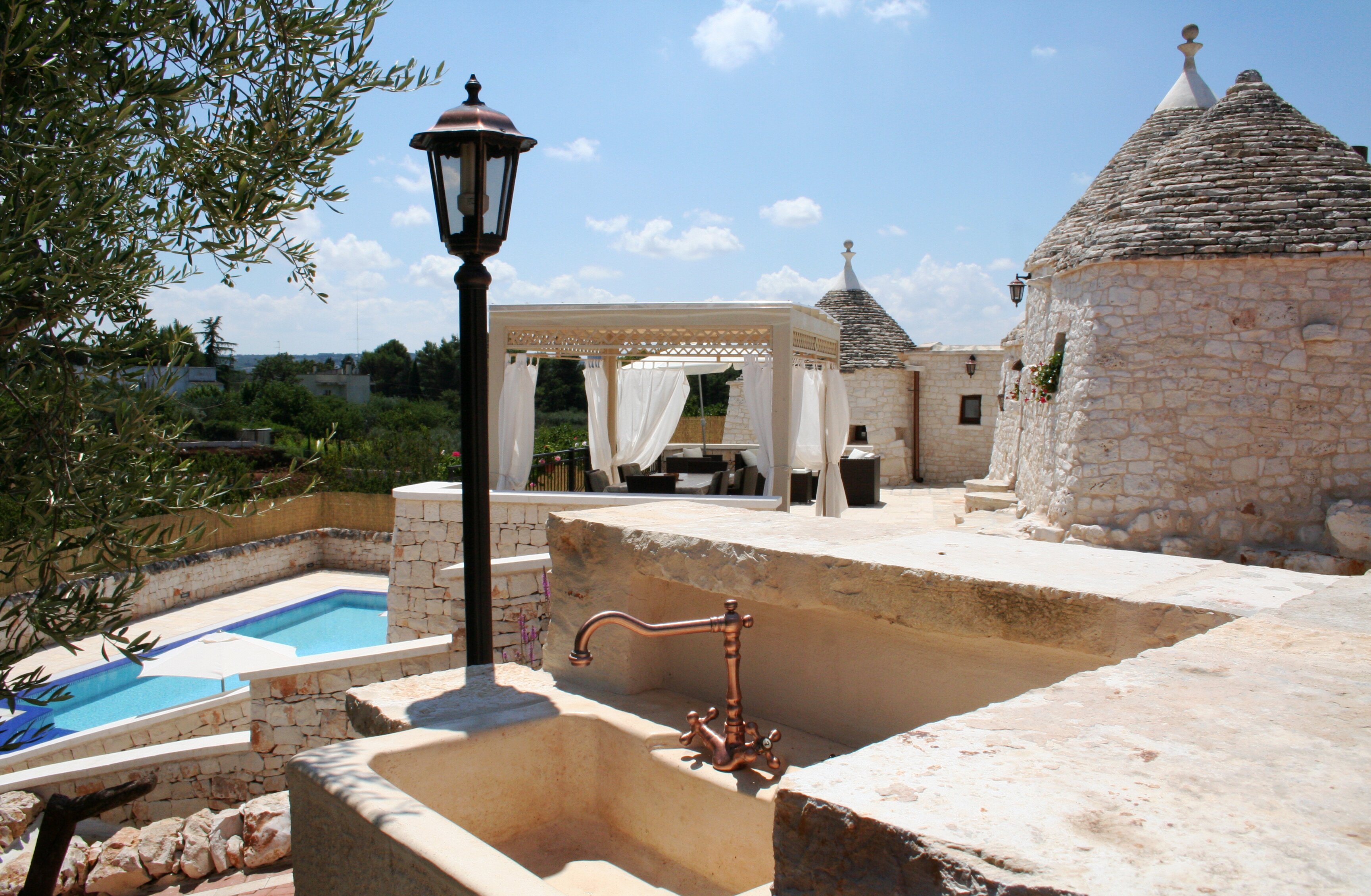 Trulli le Rose - Image 13