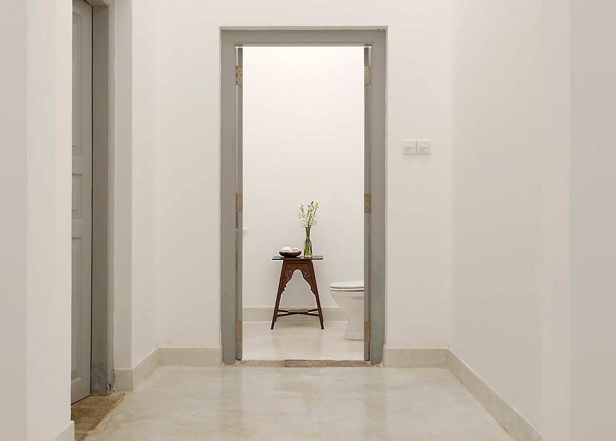 Elephant House - Image 11