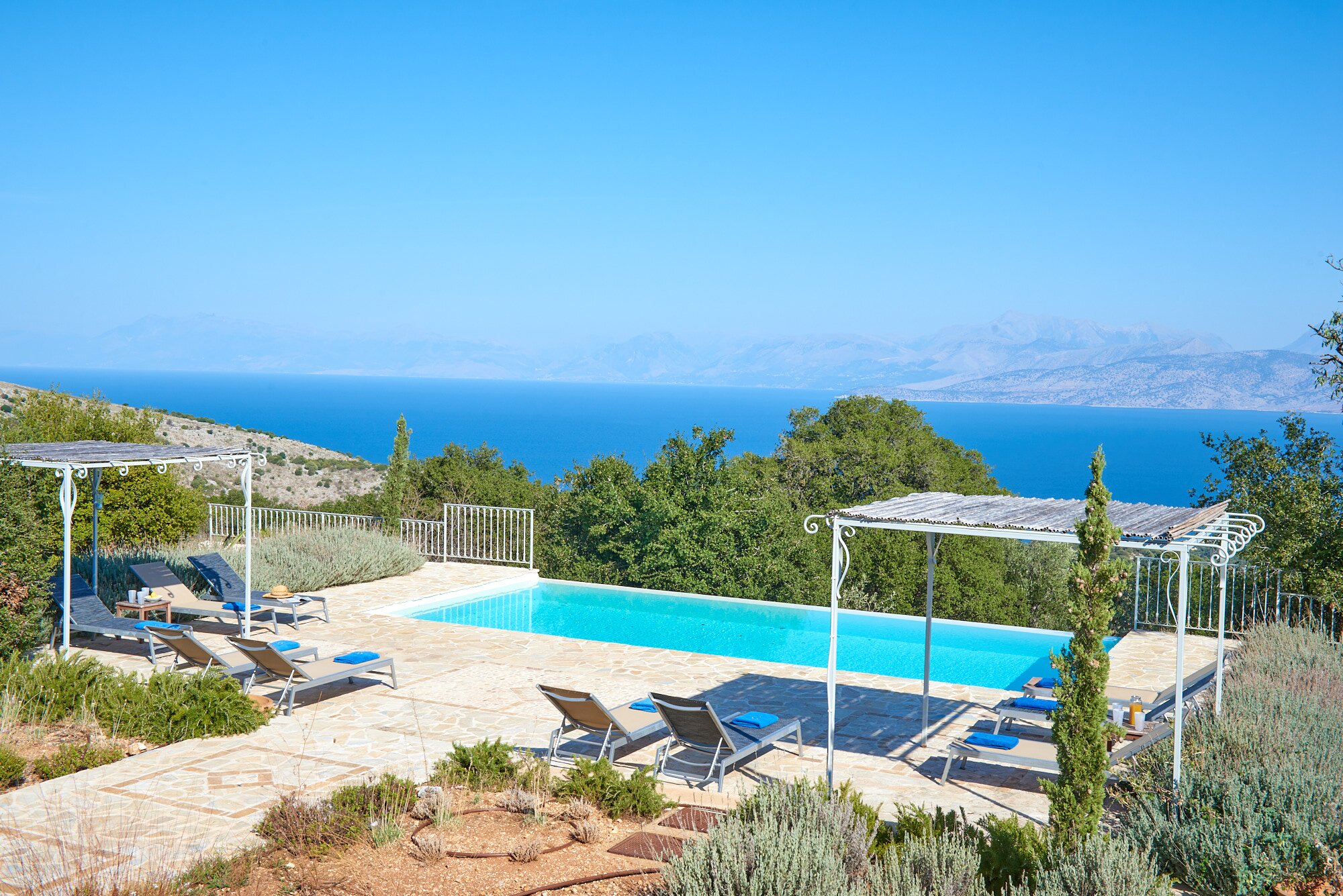 Manor House - Image 6