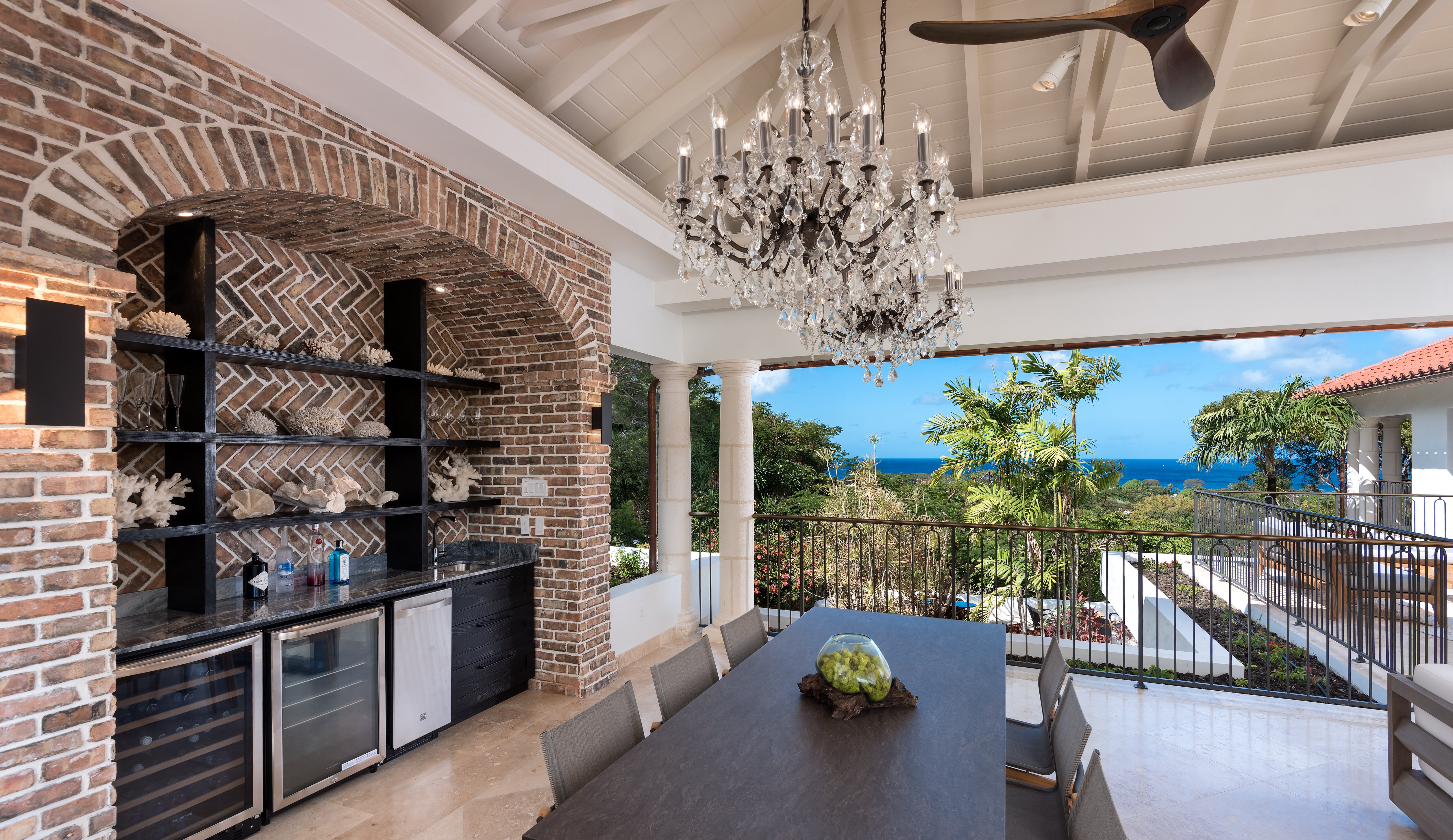 Elsewhere - Image 18