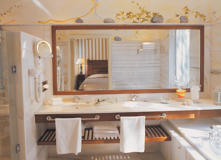 Elounda Gulf - Deluxe Family Suites - Image 4