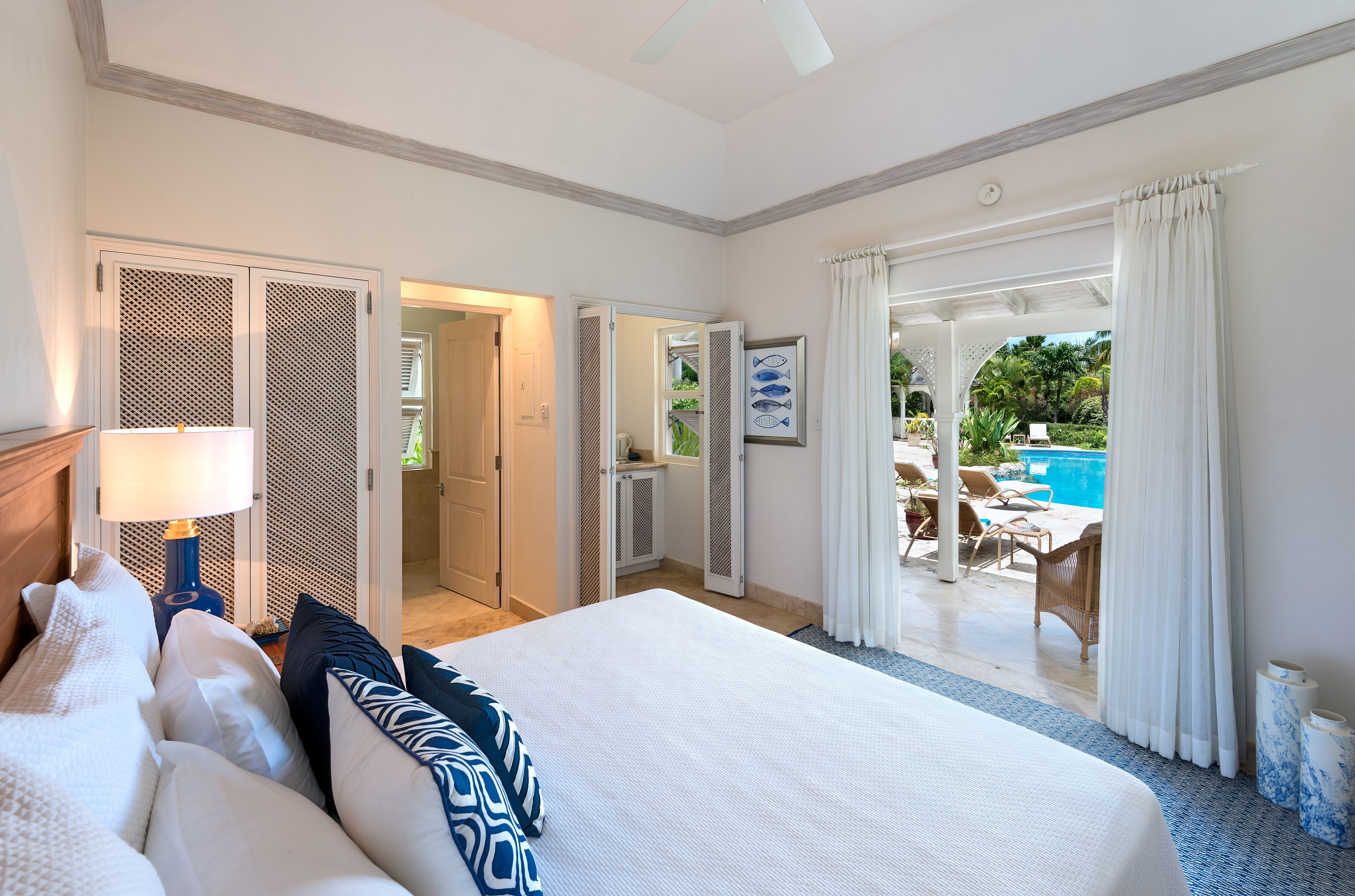 Calliaqua - Image 13