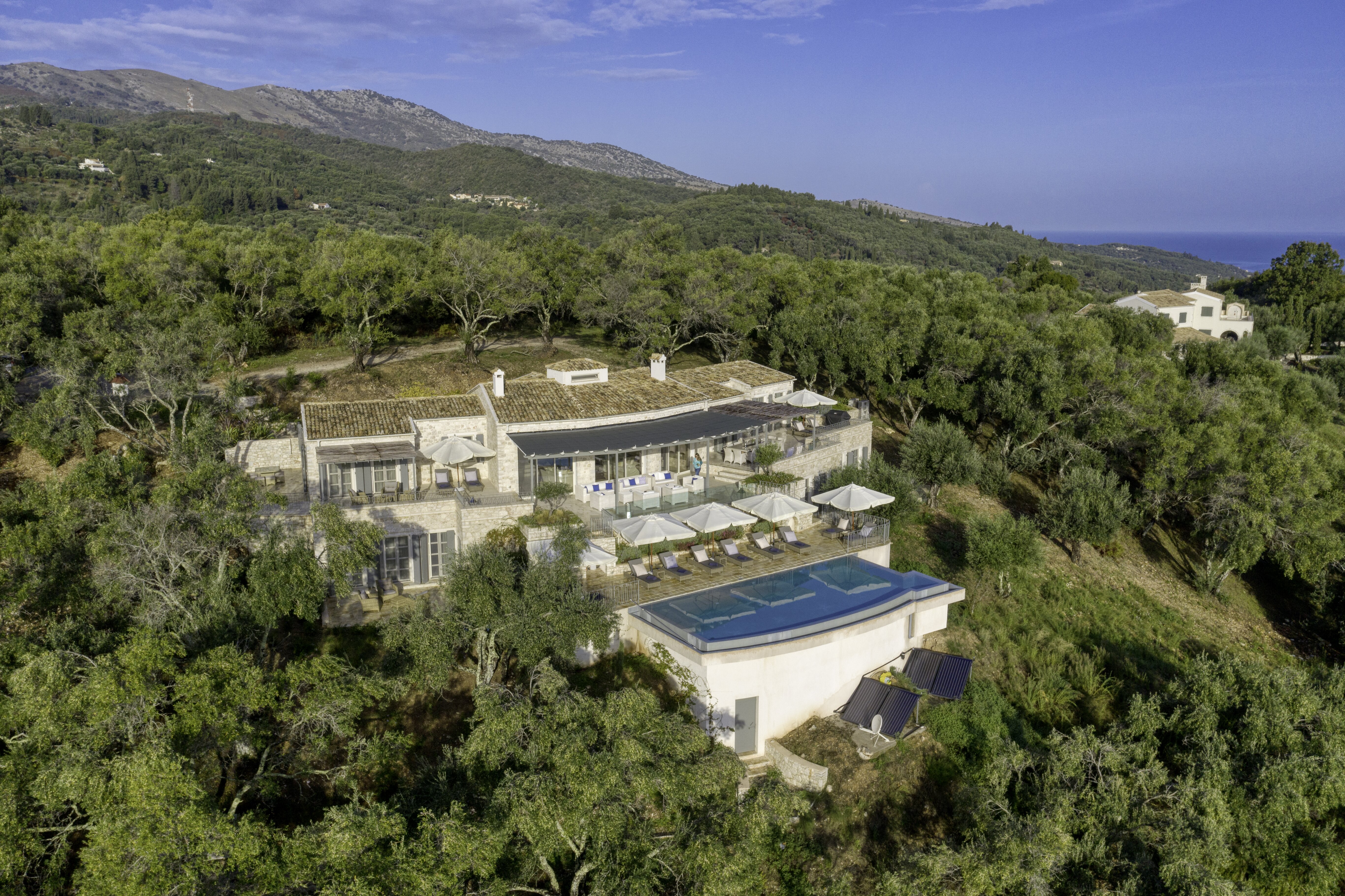 Peristera House - Image 4