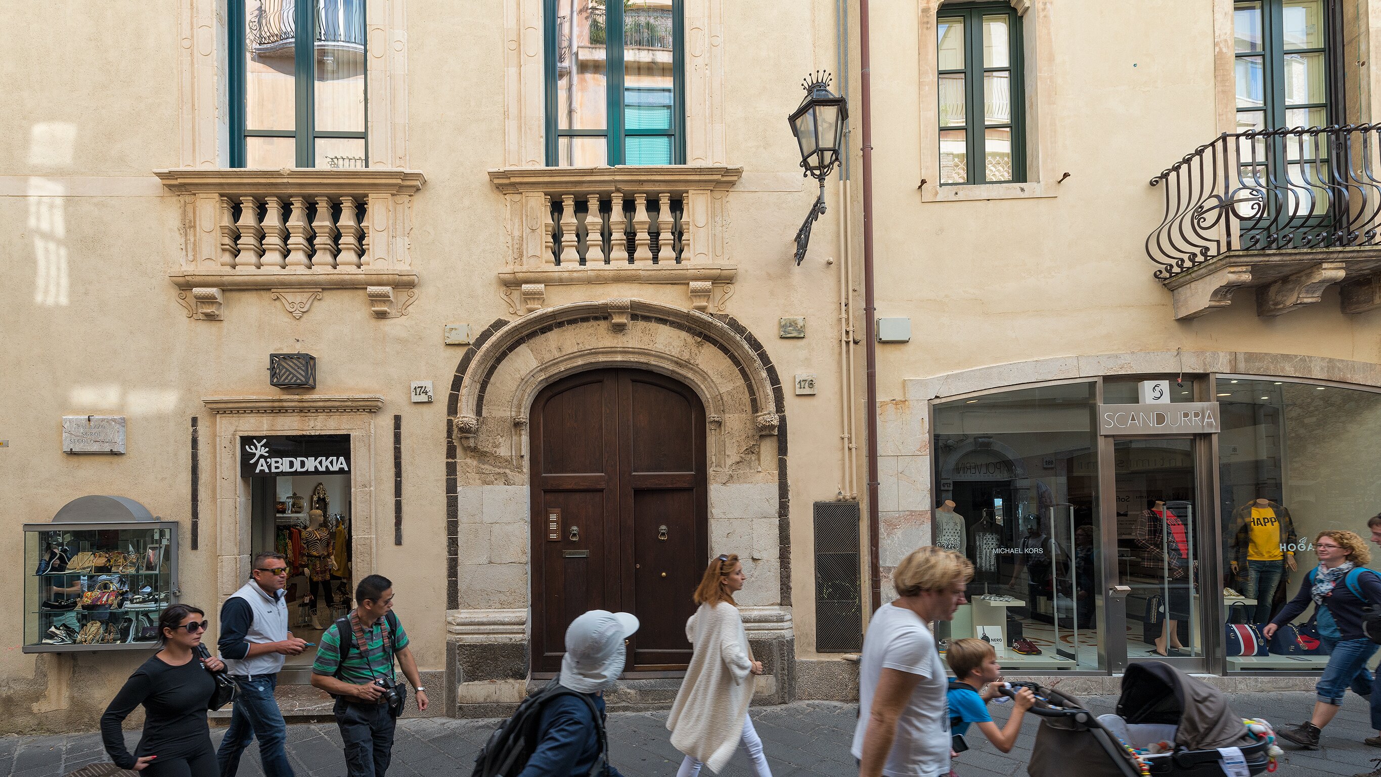 Taormina Suite - Image 11