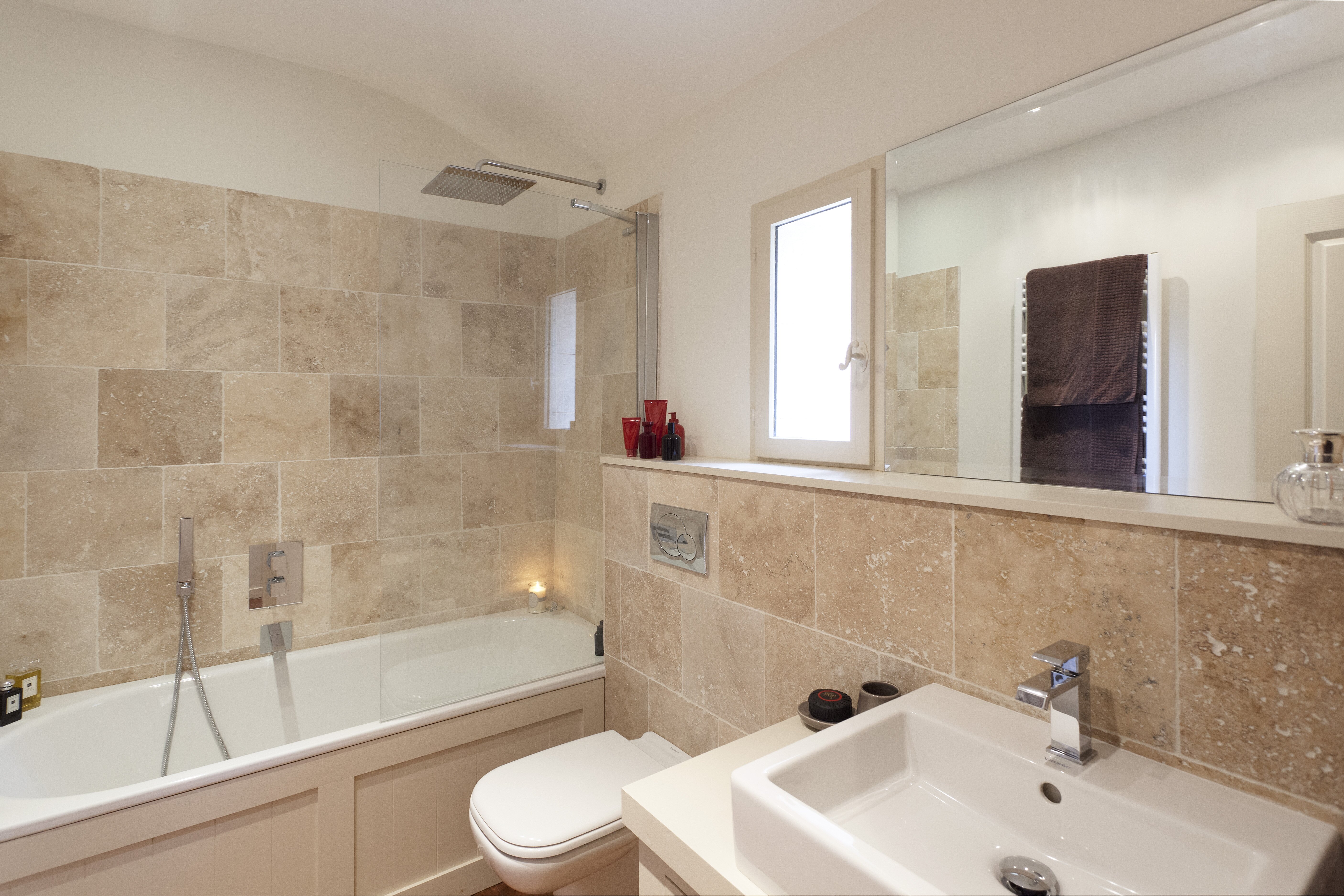 Mas Roumie - Image 9