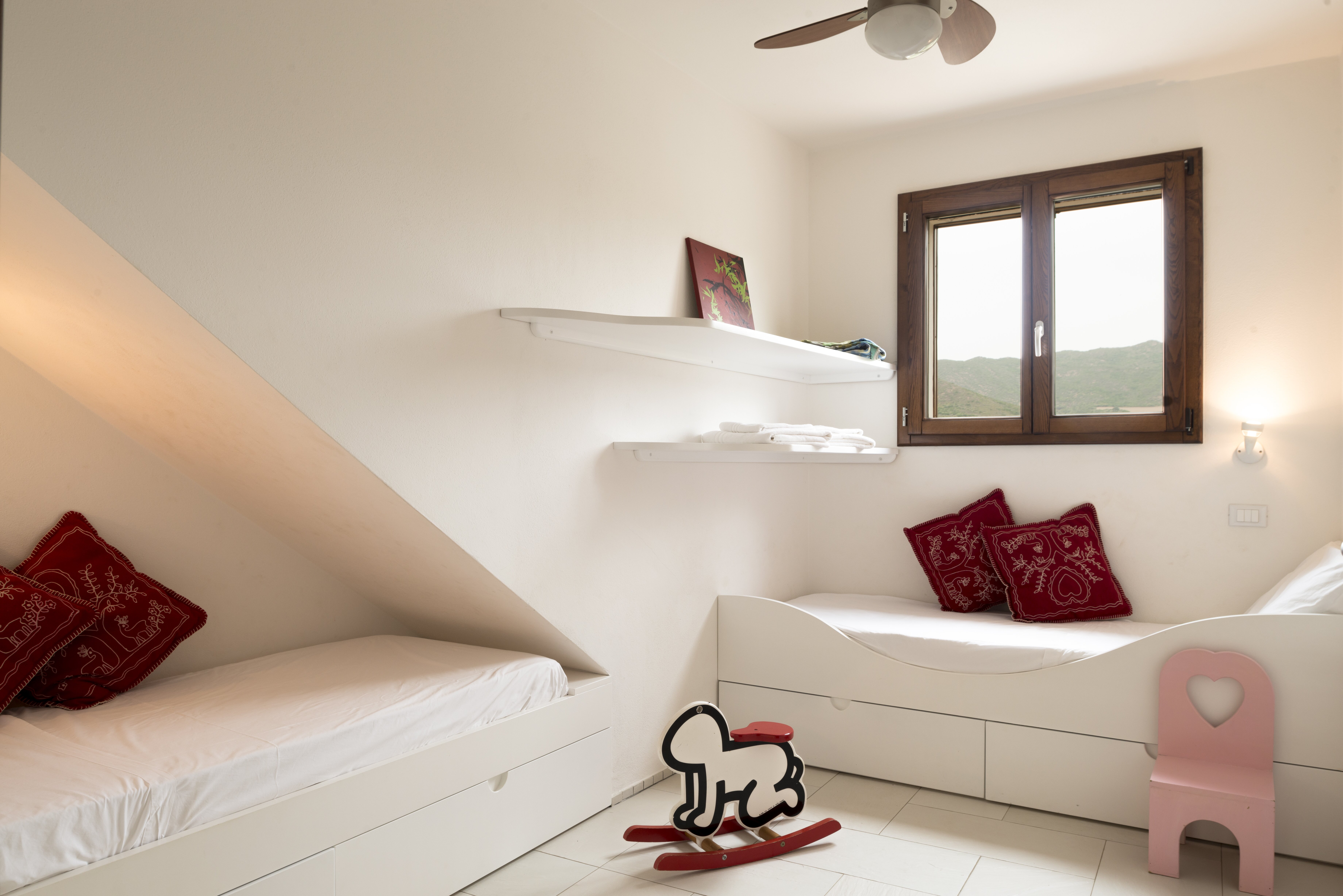 Beach Retreat - Image 16