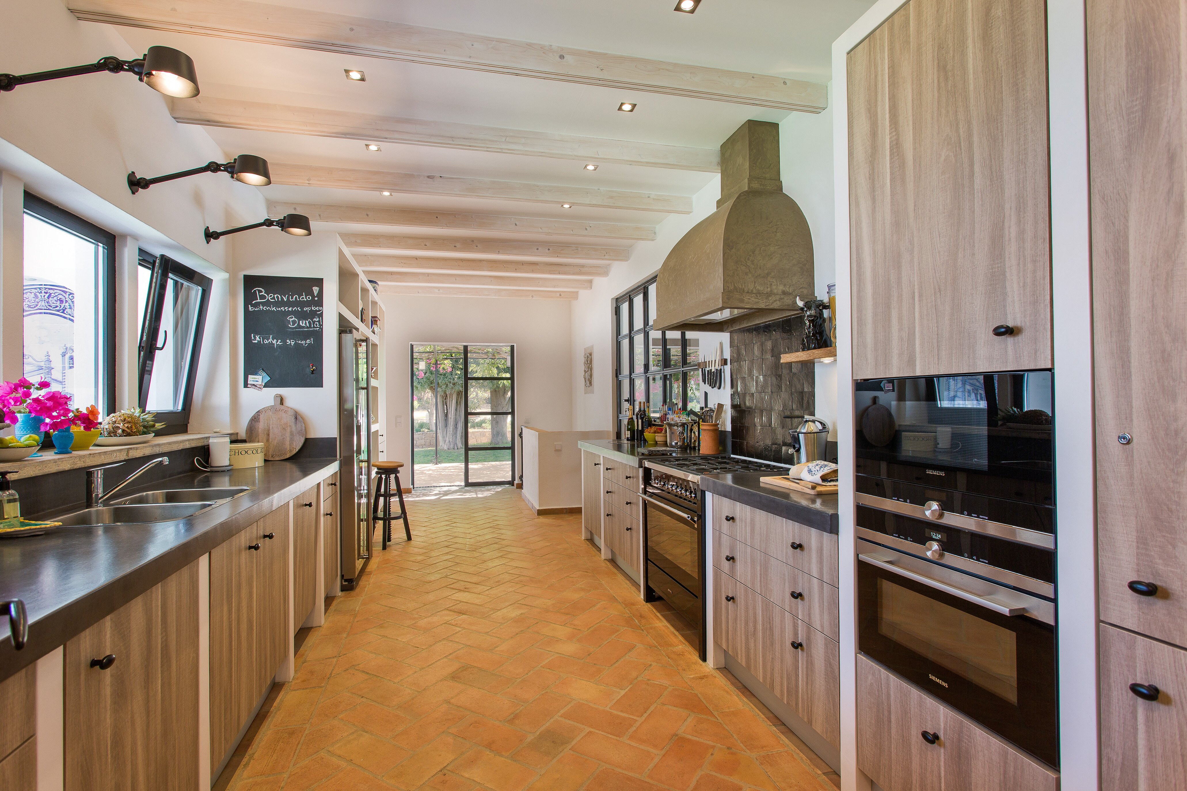 Casa Blanca - Image 11