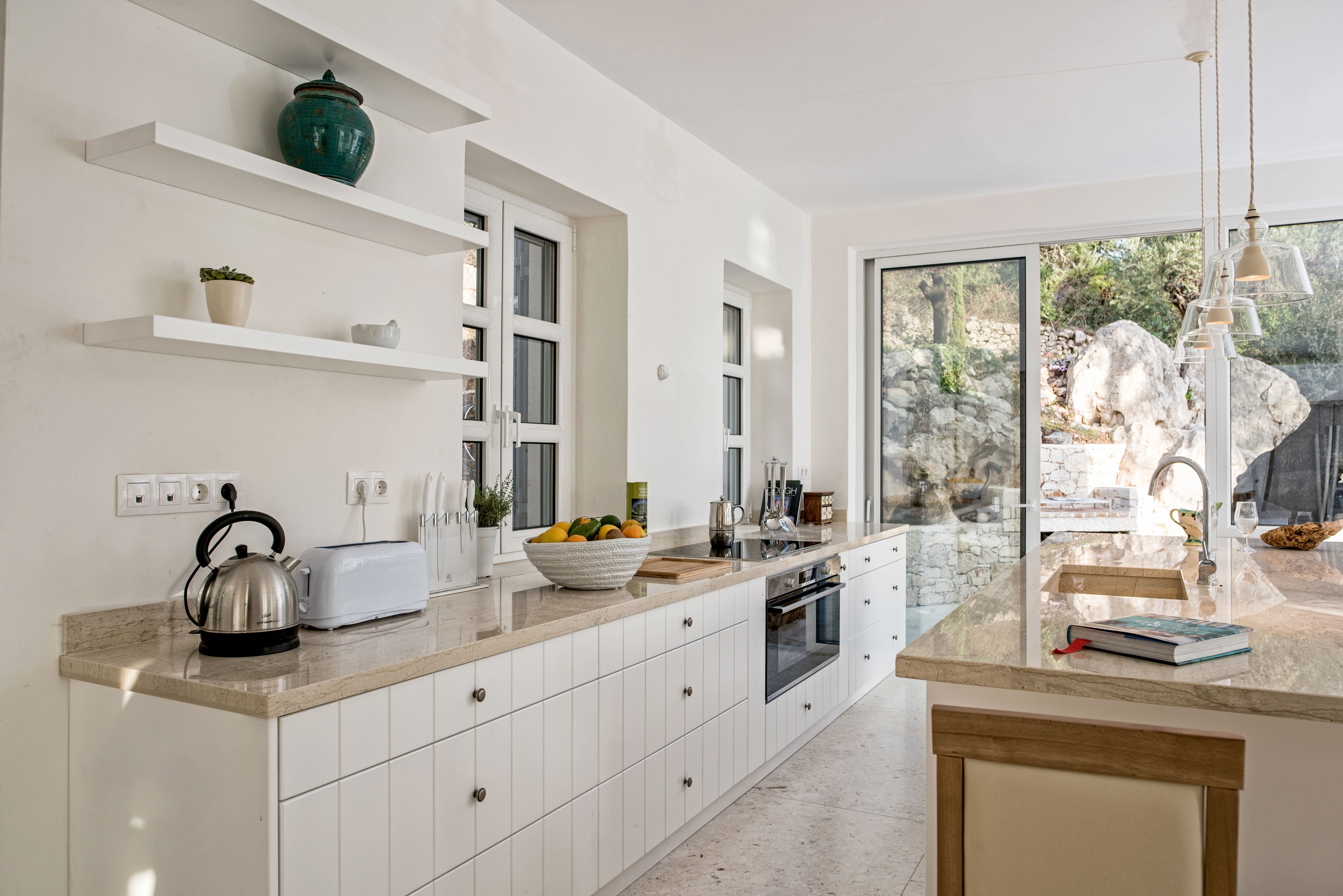 Pebble Bay - Image 6