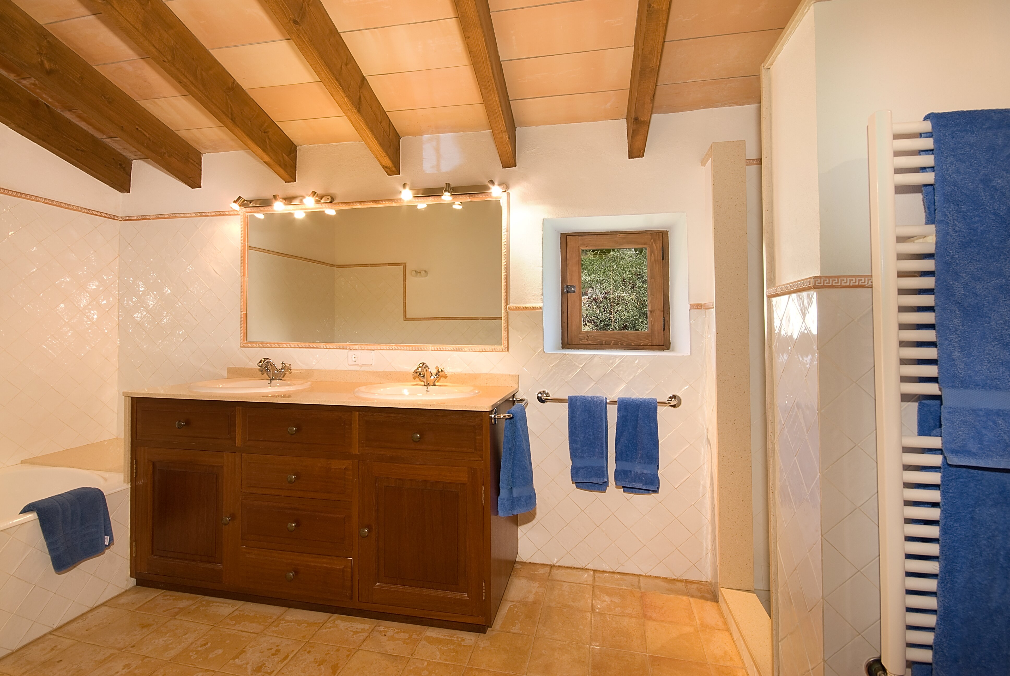 Ca'n Tulipan - Image 14