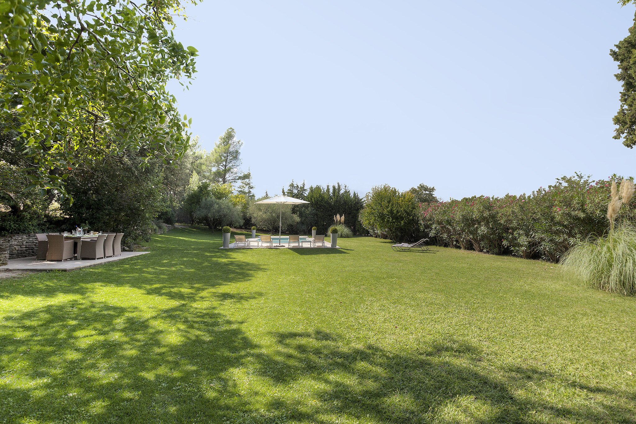 Mas Roumie - Image 11