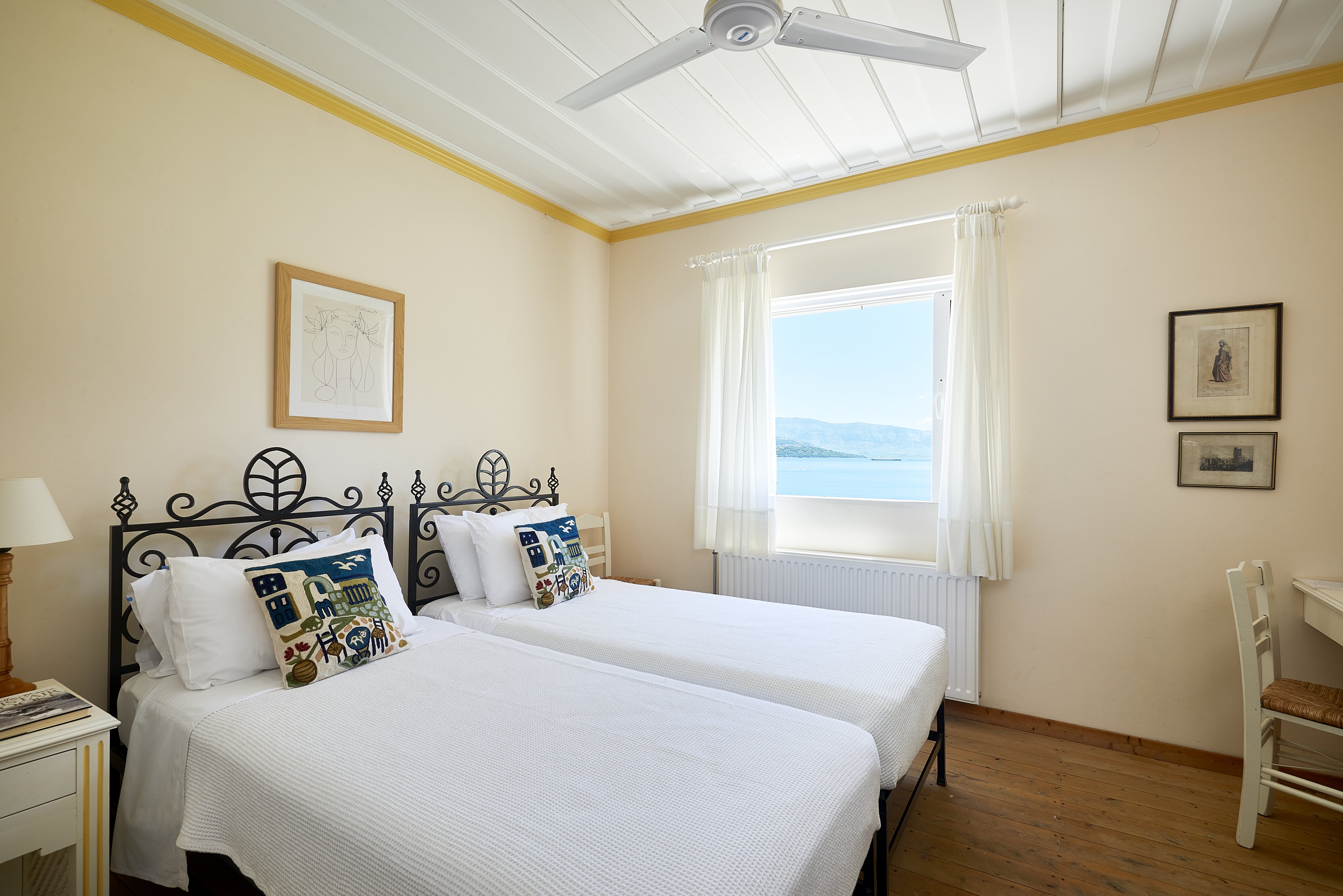 To Perivoli House - Image 11