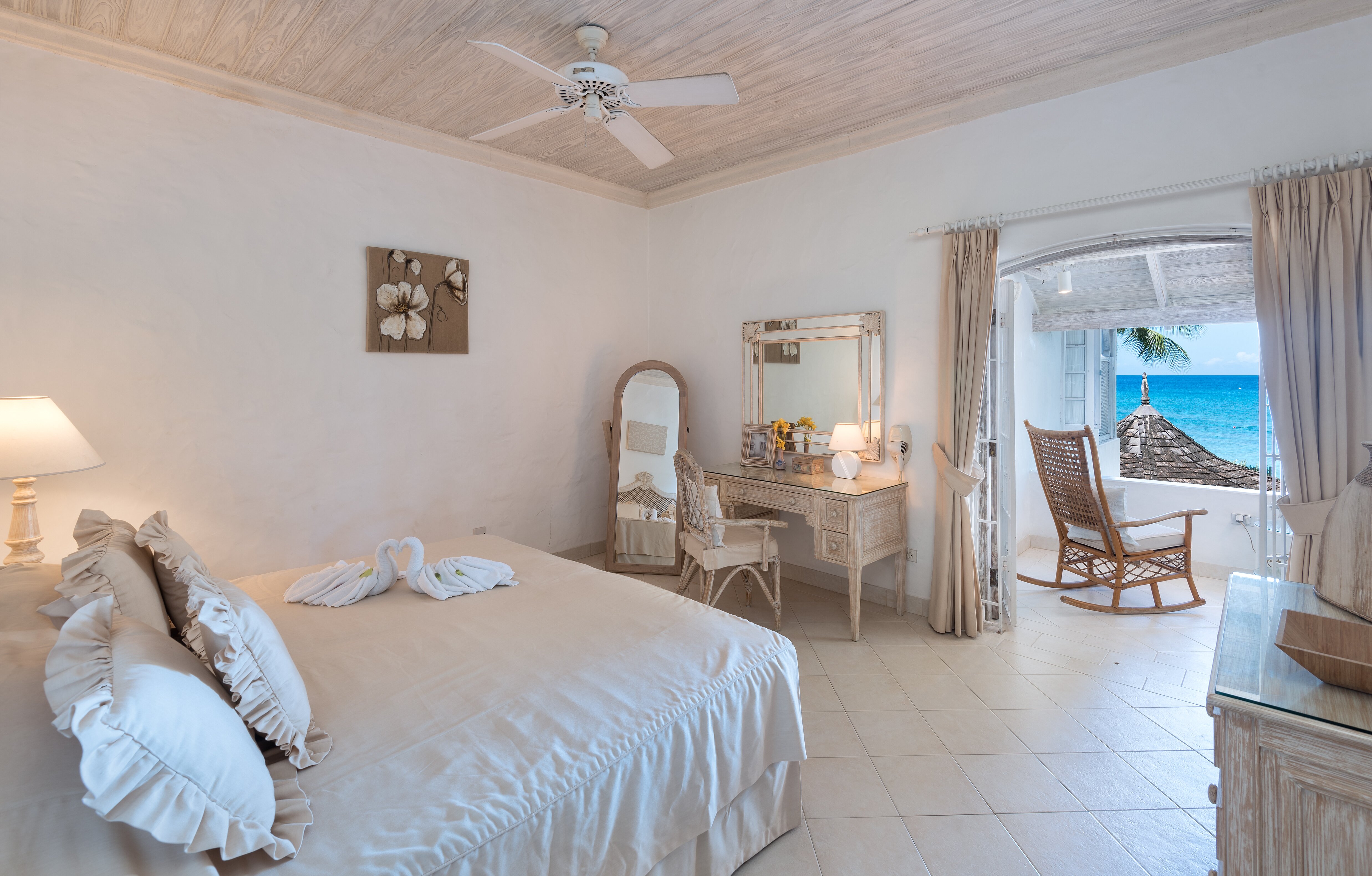 Emerald Beach - Image 7