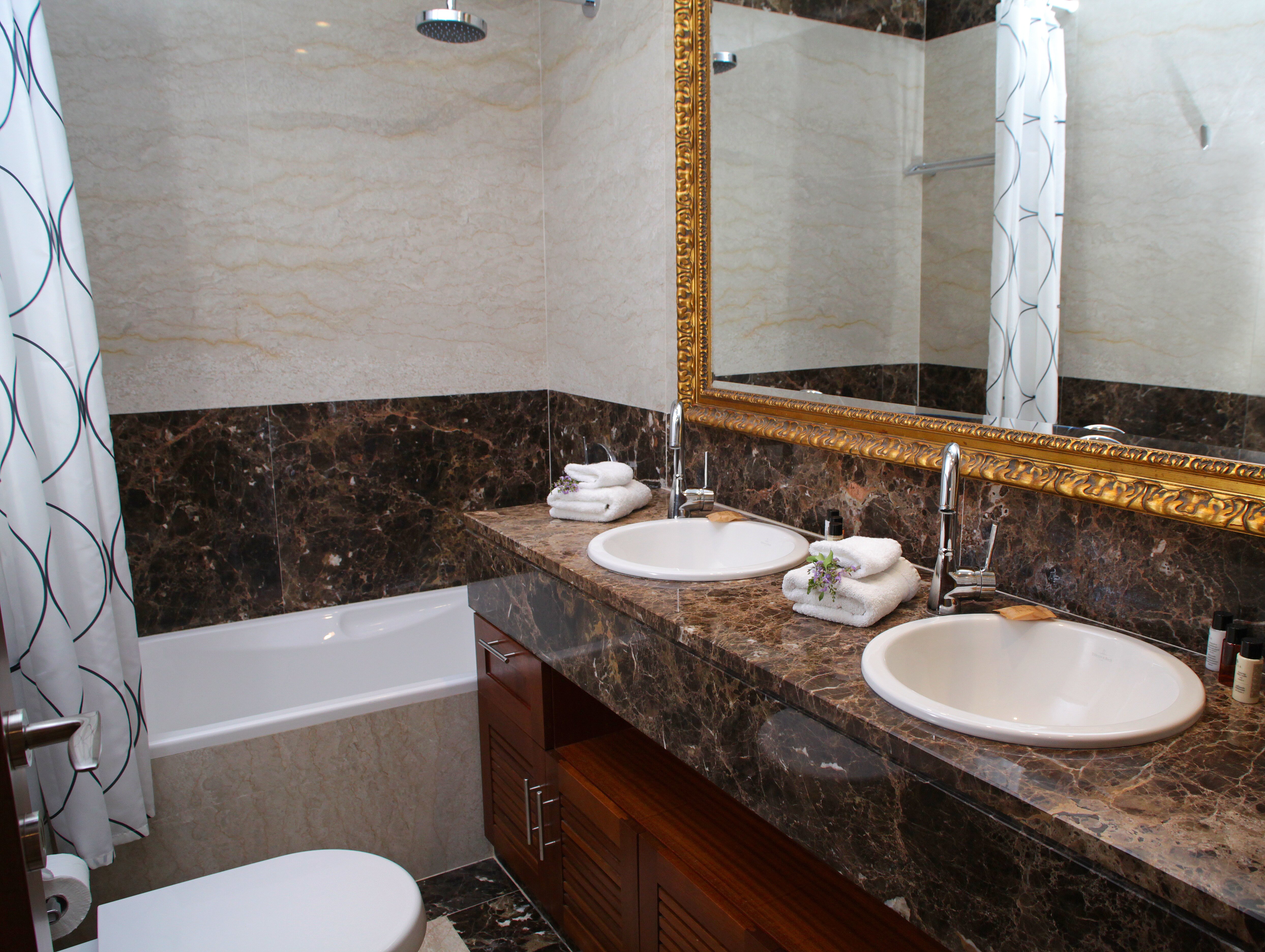 Villa Hades - Image 17