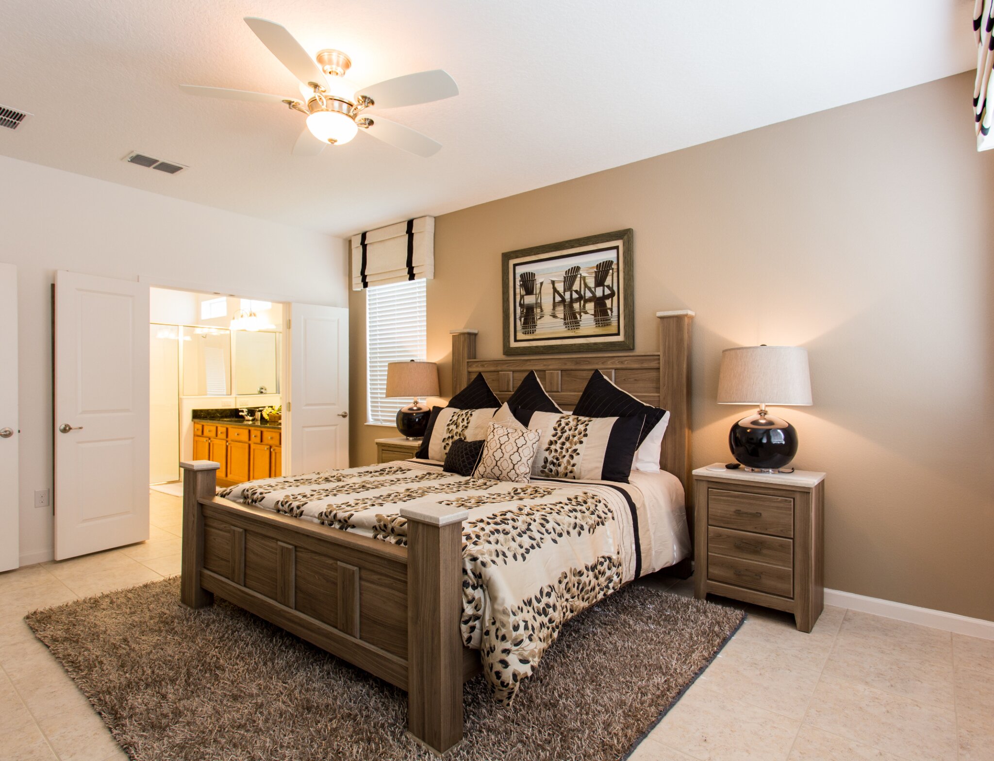 Lakeside house - Image 13