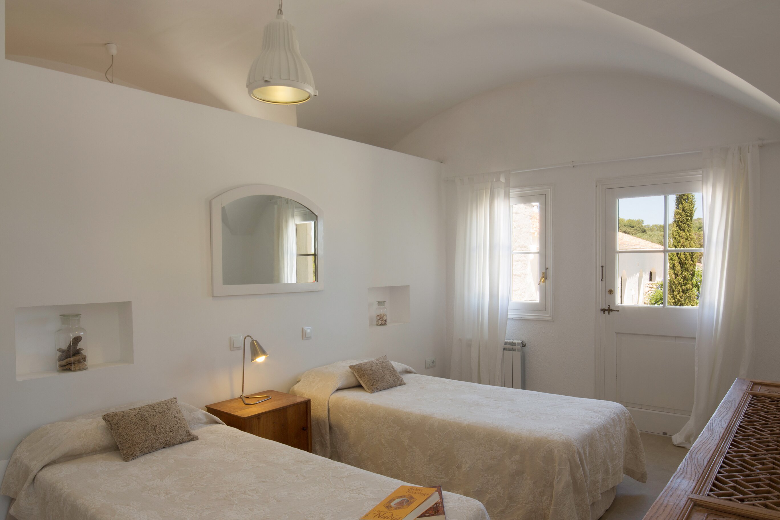 Es Castellet - Image 10