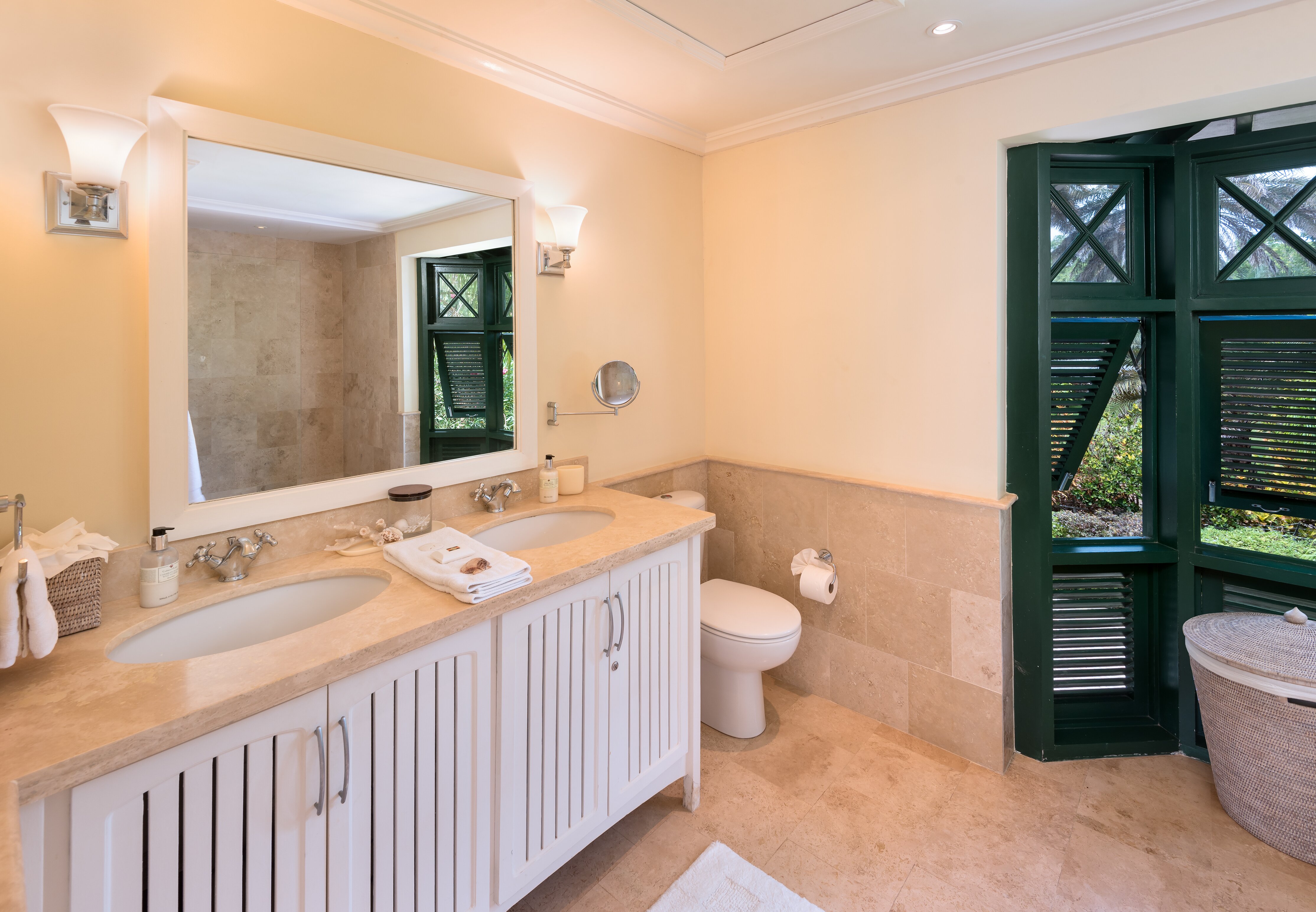 Coconut Bay - Image 12