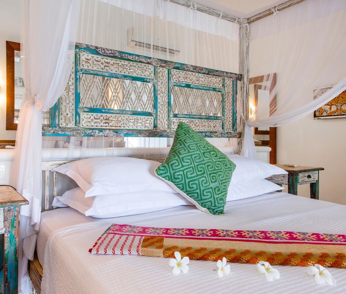 Kurma Beach House - Image 2