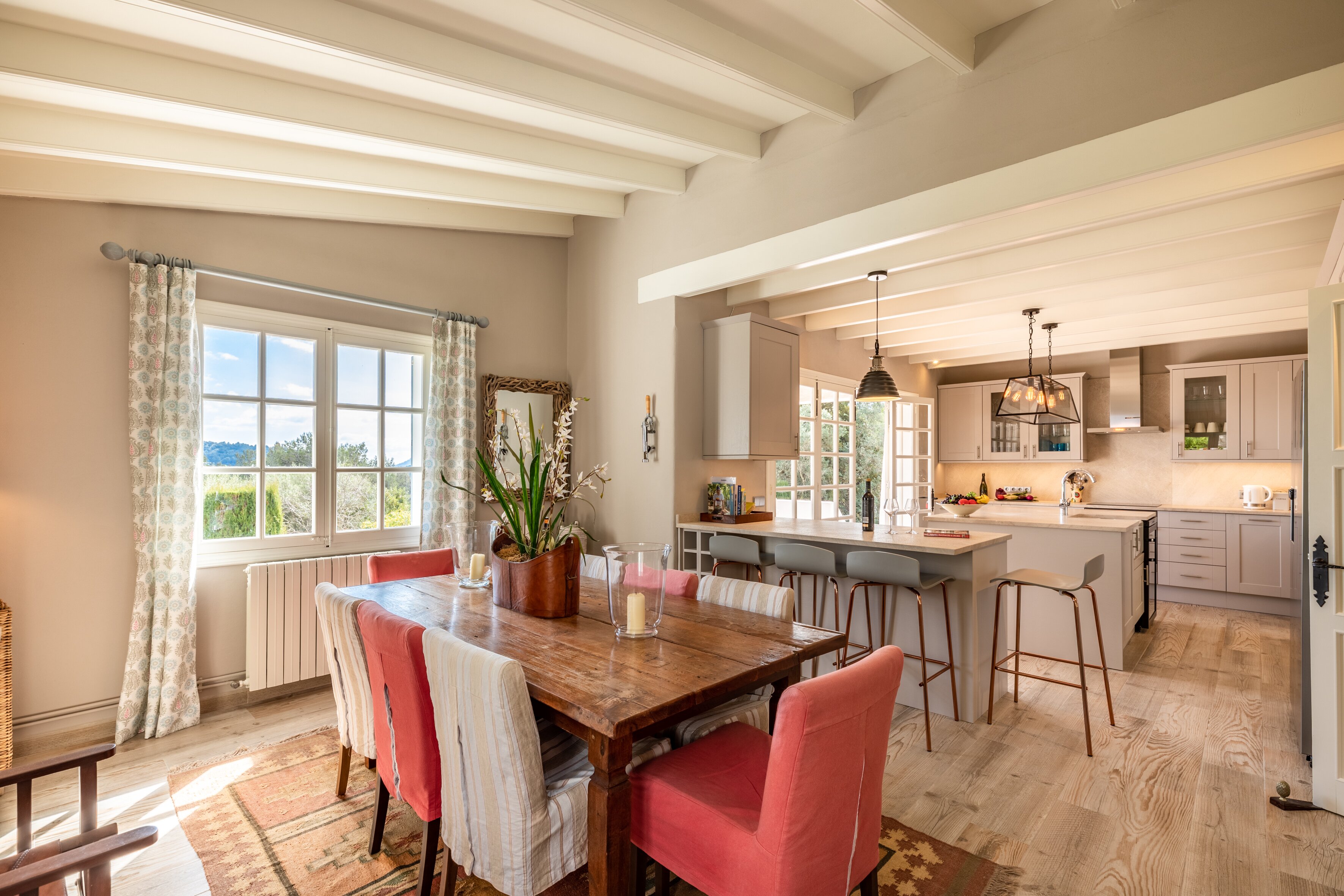 Las Peonias - Image 14