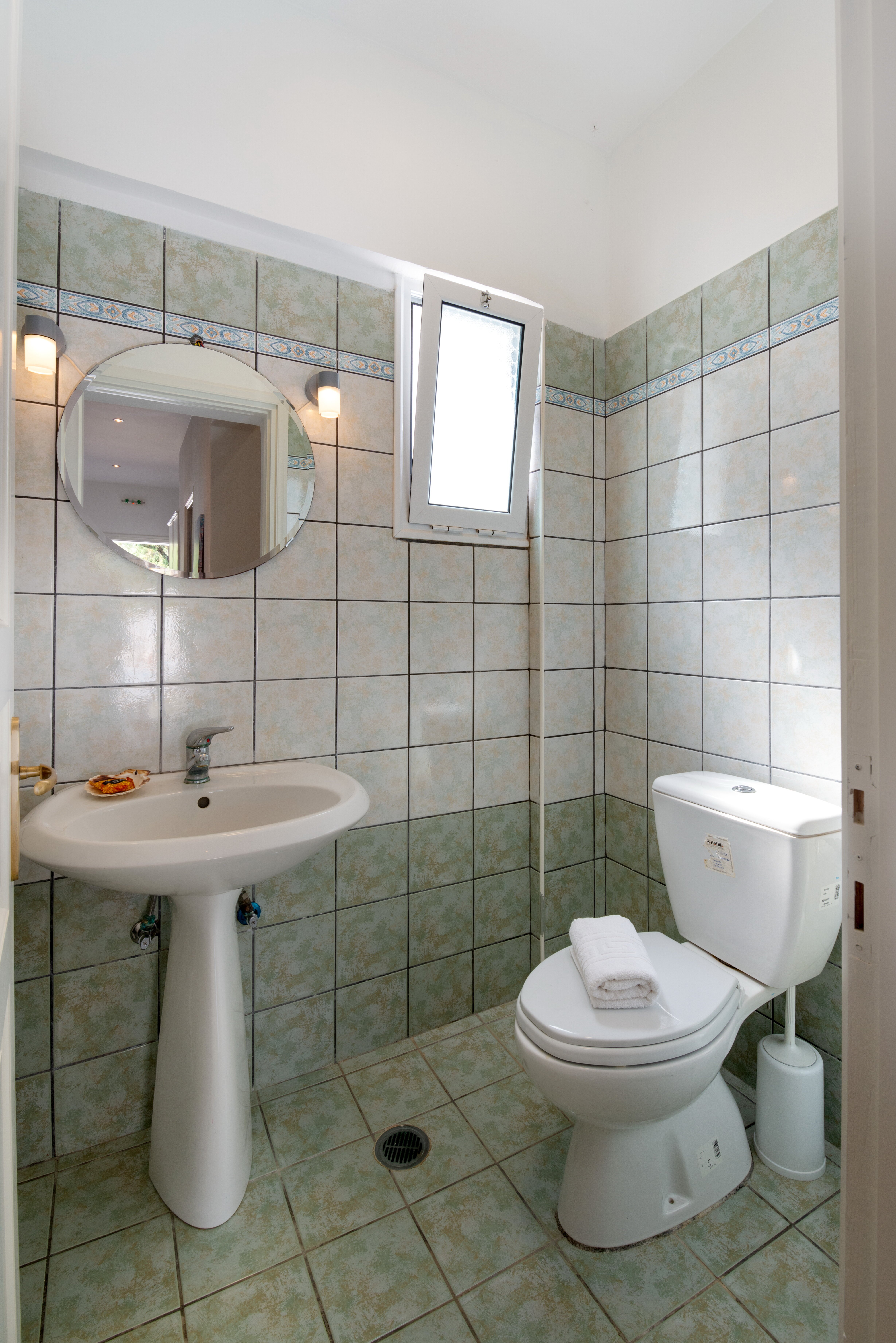 Evangelia - Image 11