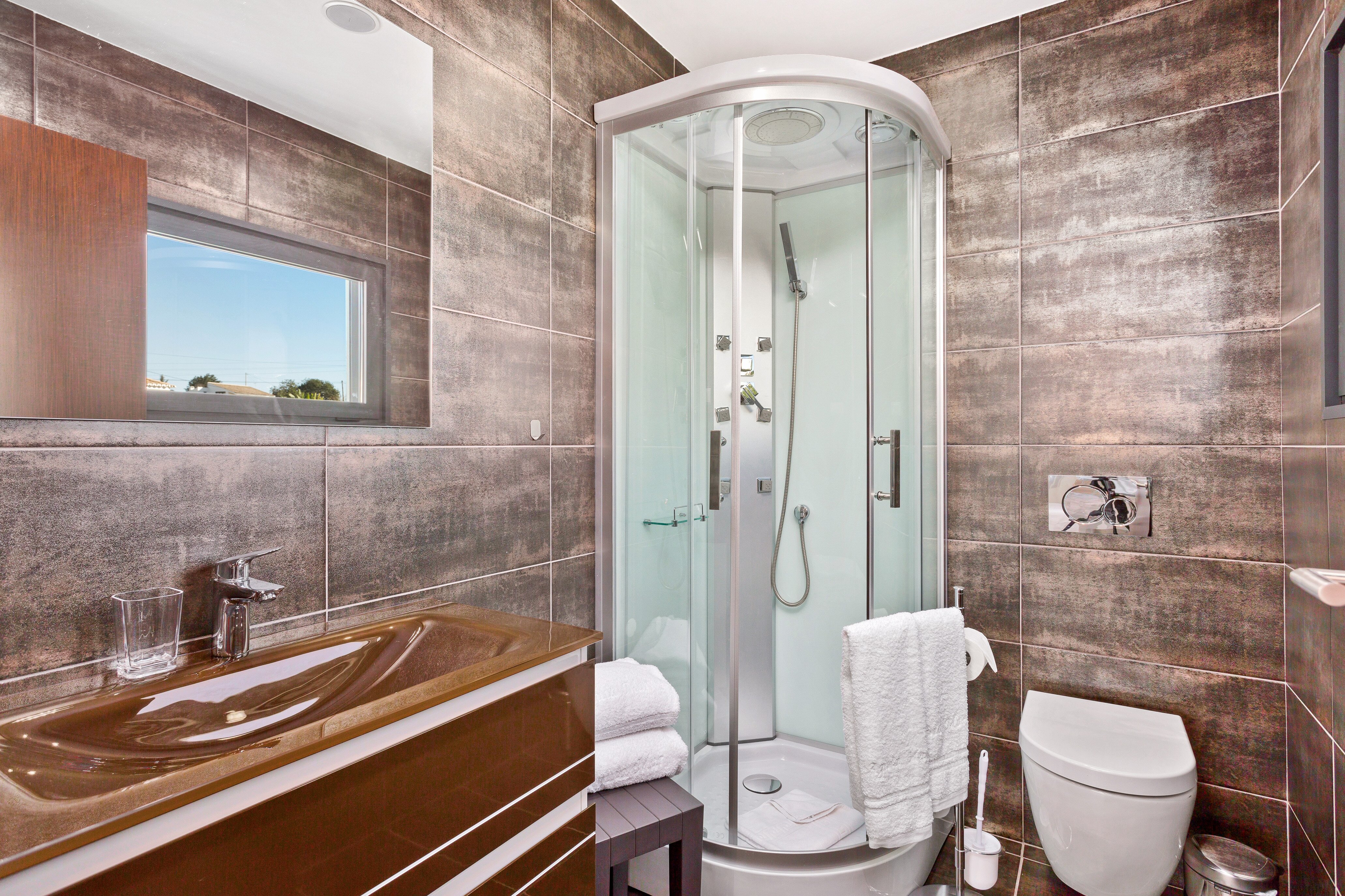 Harbour View - Image 9