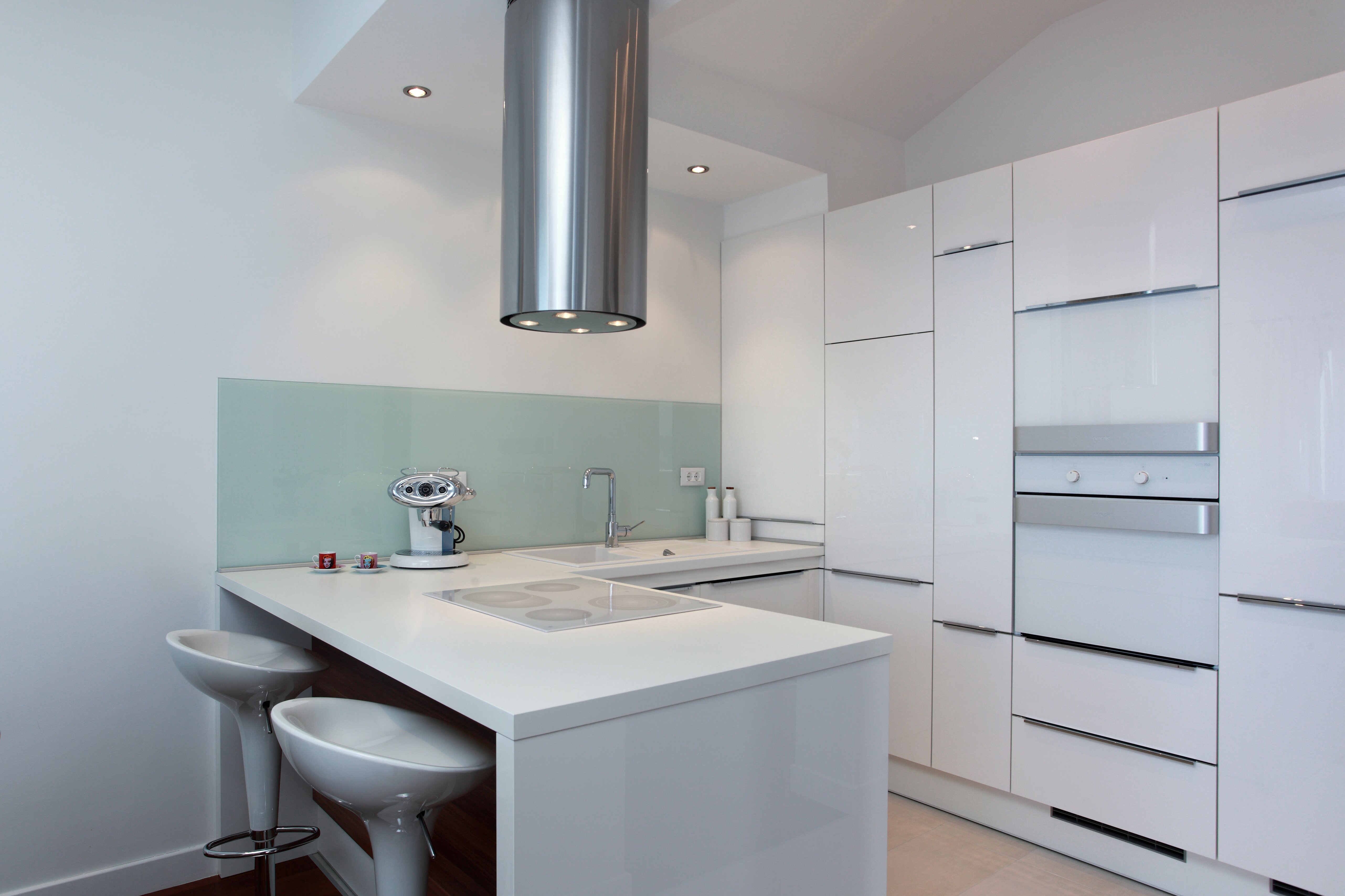 The White Beach House - Image 17