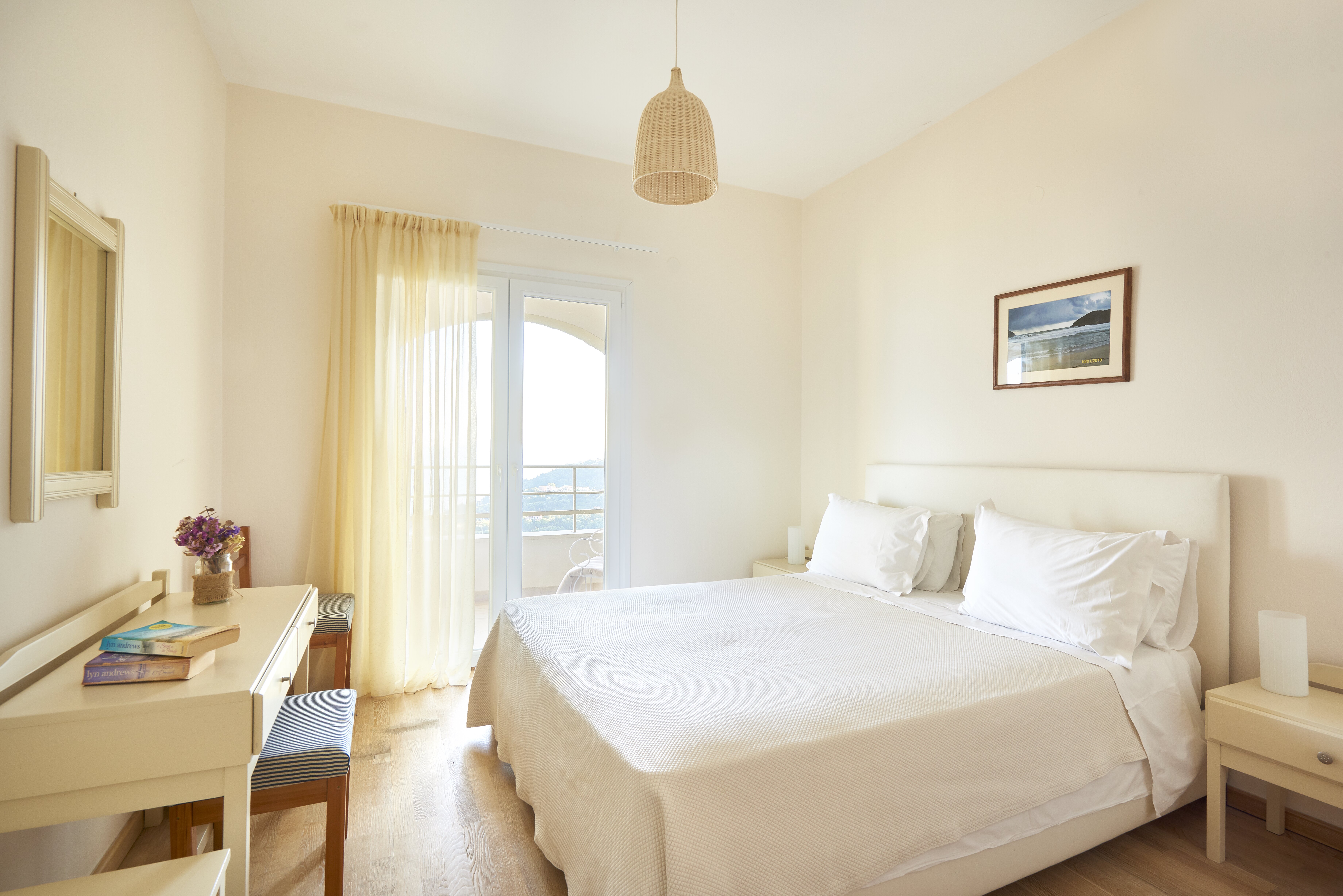 Vigla House - Image 6