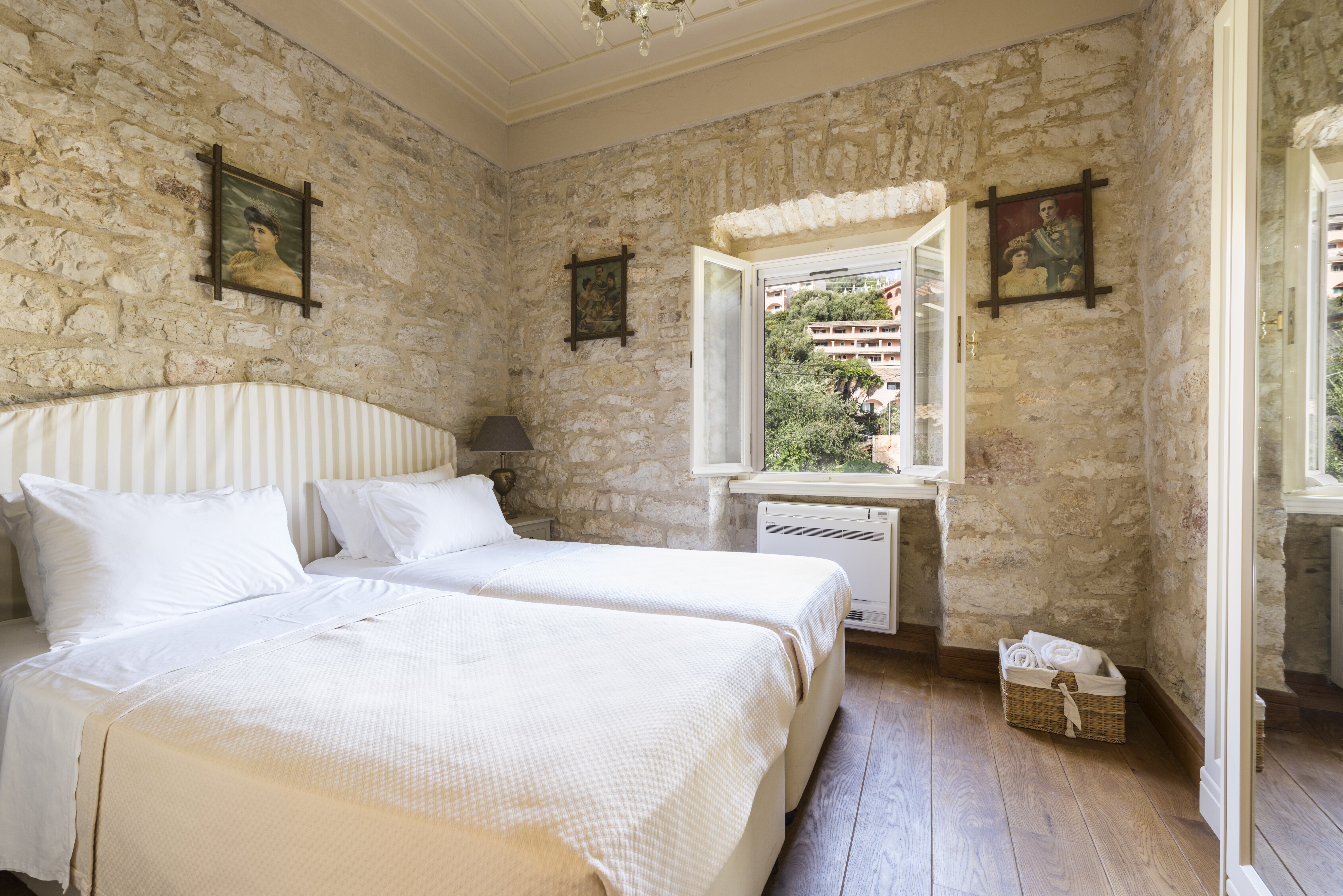 Archontiko - Image 16