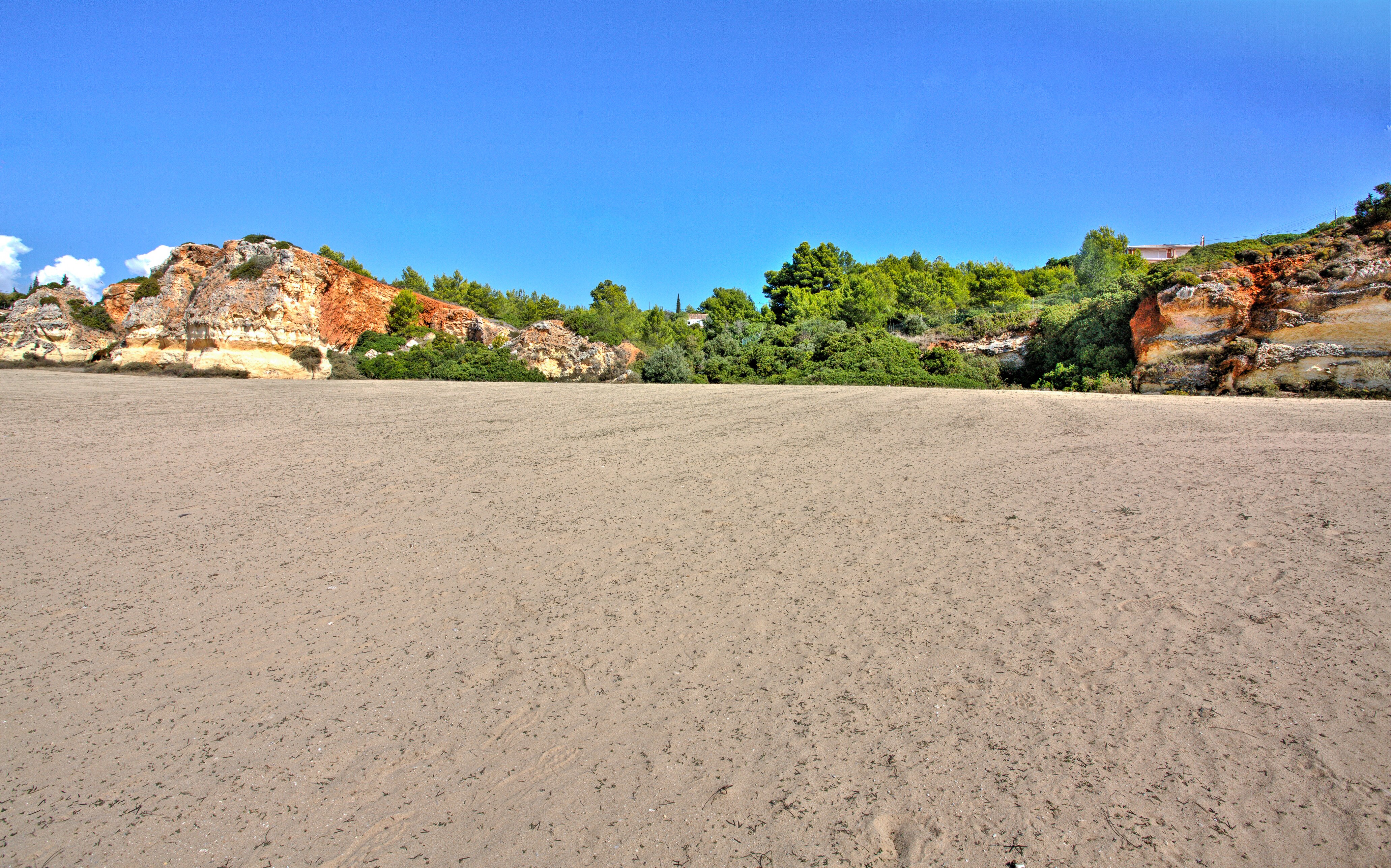 Sandy Bay Cottage - Image 14